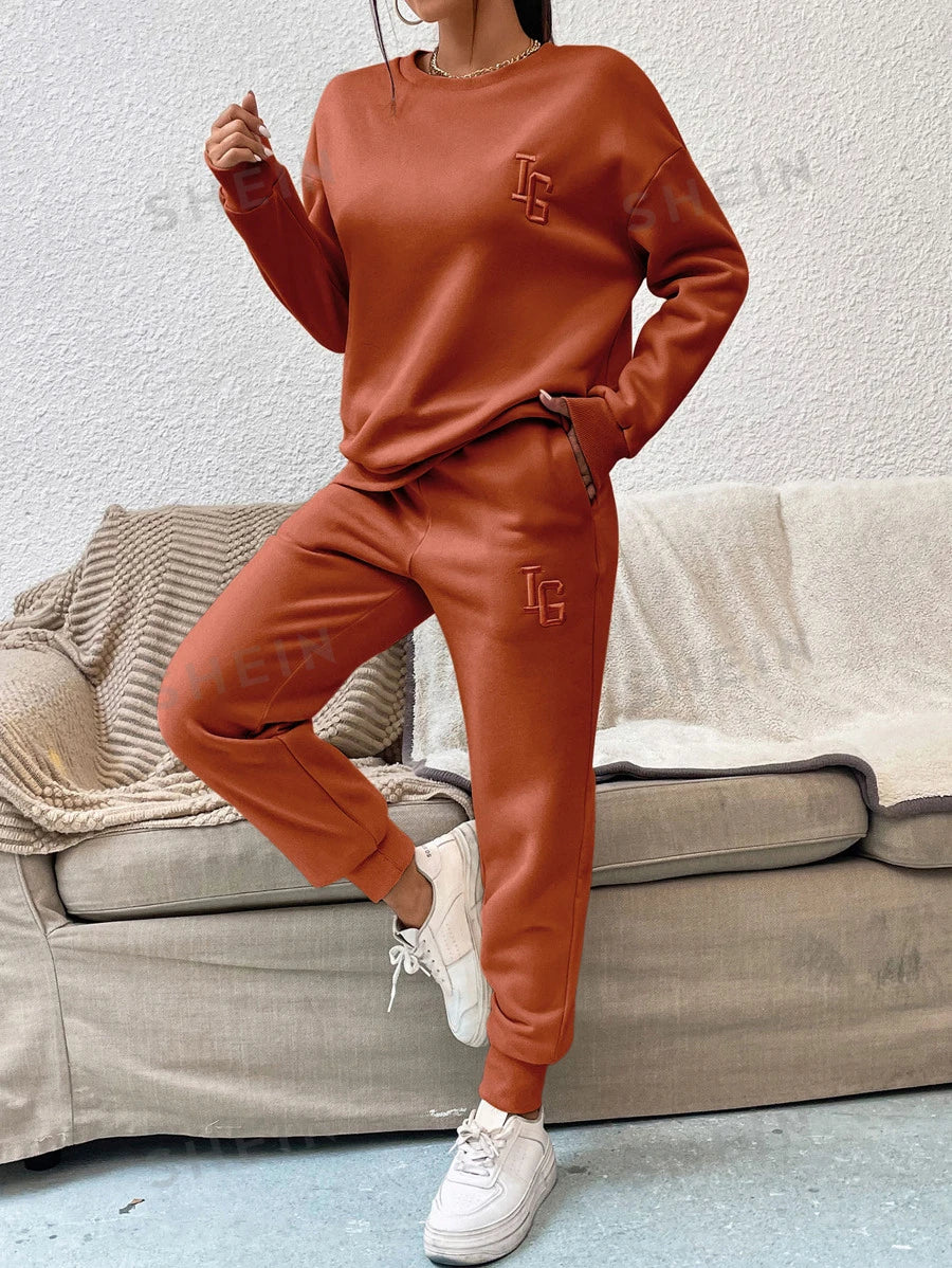 SHEIN EZwear Pantalones deportivos con sudadera con estampado de letra de hombros caídos