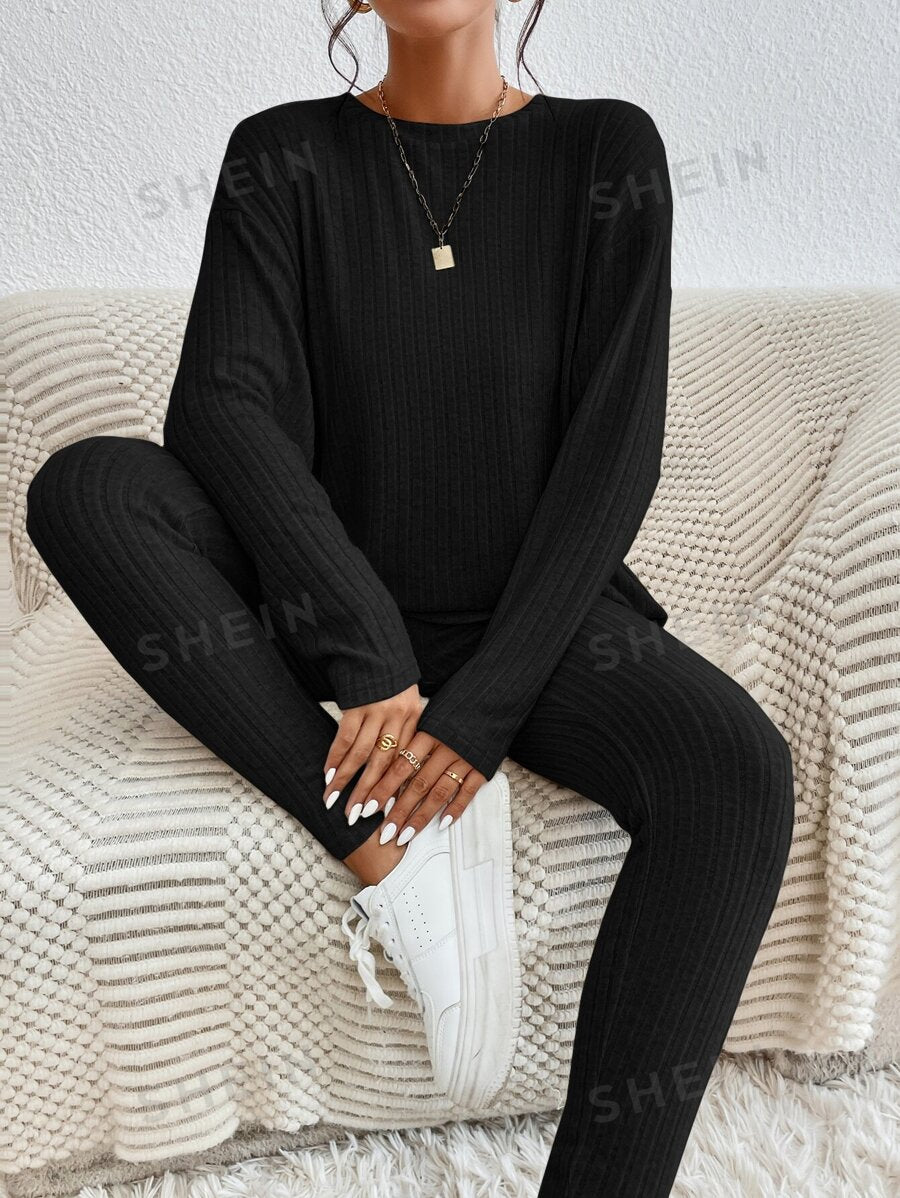 SHEIN Essnce Camiseta de hombros caídos & Leggings