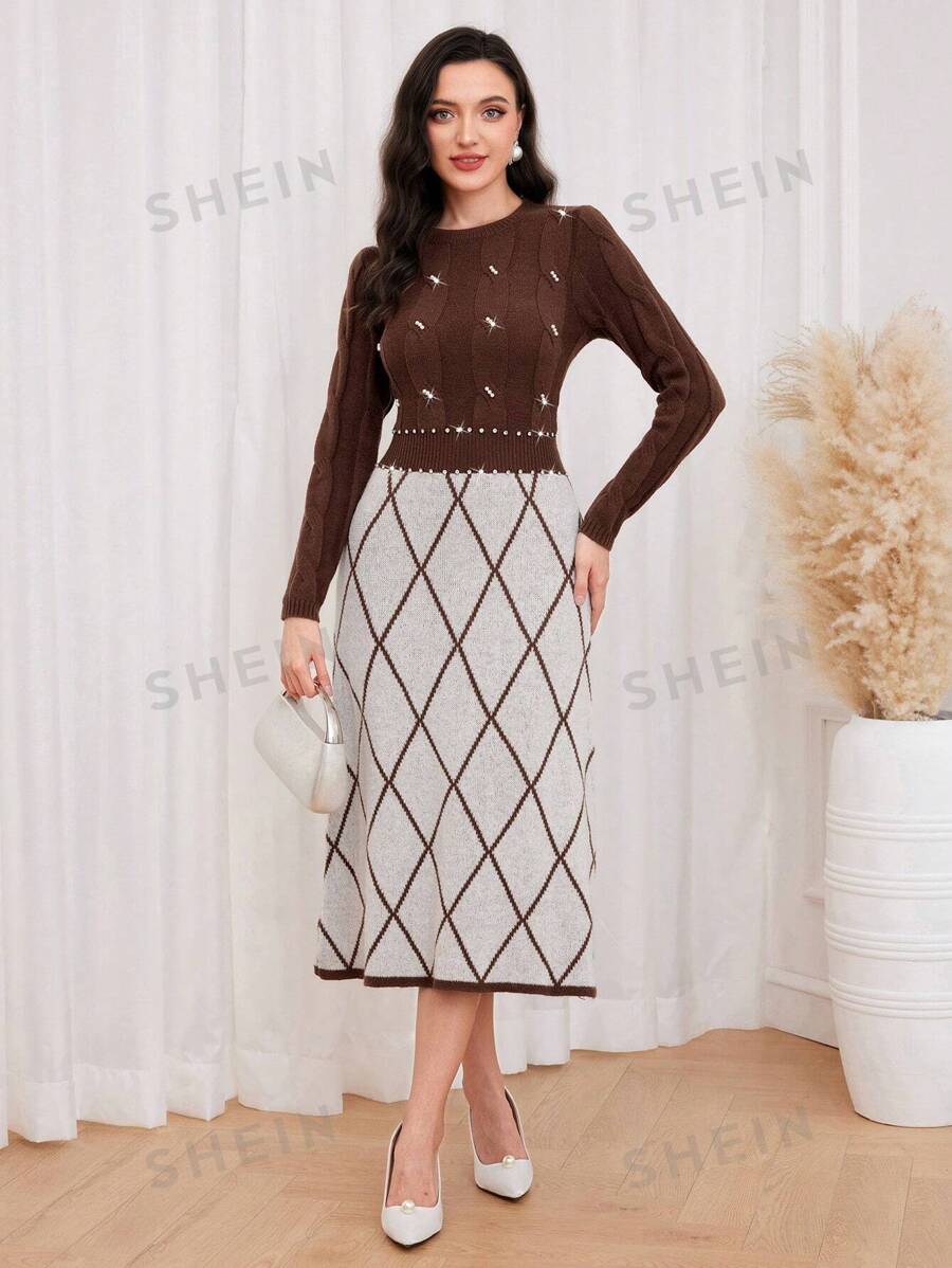 SHEIN Modely Vestido de punto con patrón de rombo con cuenta de perla