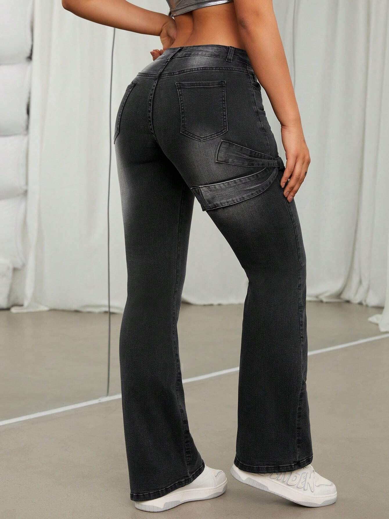 SHEIN ICON Vaqueros Acampanados Con Lavado Con Agua Y Nudo De Mariposa De Cintura Baja Para Mujer