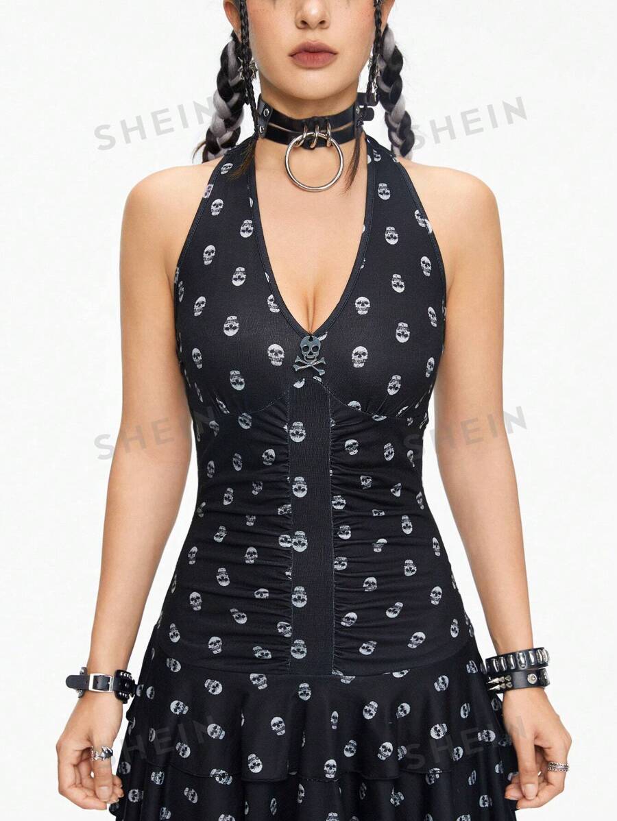 ROMWE Grunge Punk Vestido de mujer con estampado de calavera, cuello halter con cordón ajustable y dobladillo de tres capas decorado con colgante de calavera