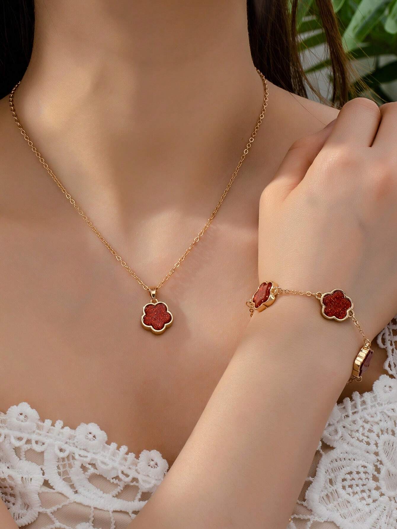 1 Conjunto De Collar De Dije Con Trébol De La Suerte Del Estilo De La Playa Y Pulsera Encantadores Y Modernos, Joyería Bohemia, Perfecto Regalo Del Día De La Madre Para Uso Diario Para Mujeres