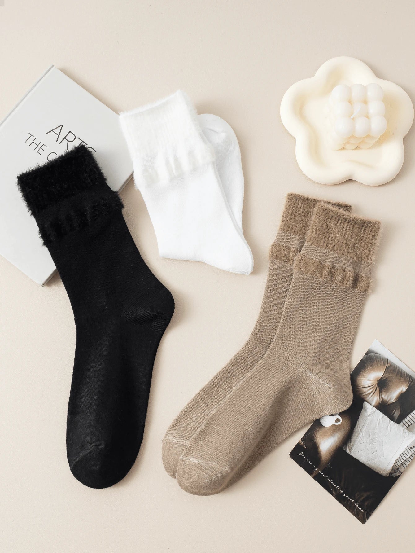 3 pares de calcetines para mujeres, de unicolor, respirables y cálidos con peluche, nuevos lanzamientos de otoño, calcetines esponjosos