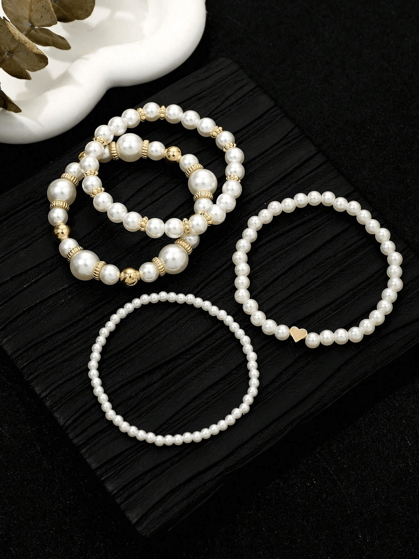 4 piezas/set Pulsera a la moda con cuentas y diseño de corazón, set de pulseras de perlas falsas