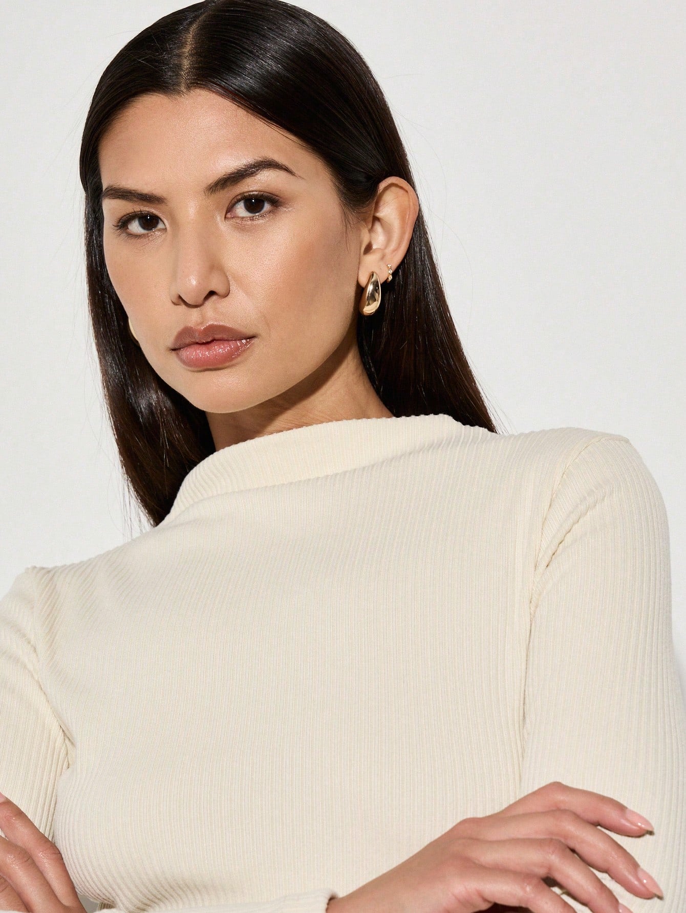 AiiRZ Blusa de cuello alto estriado de manga larga, ajustada, básica, esencial para el otoño e invierno, prenda de armario ideal para la oficina y el trabajo profesional