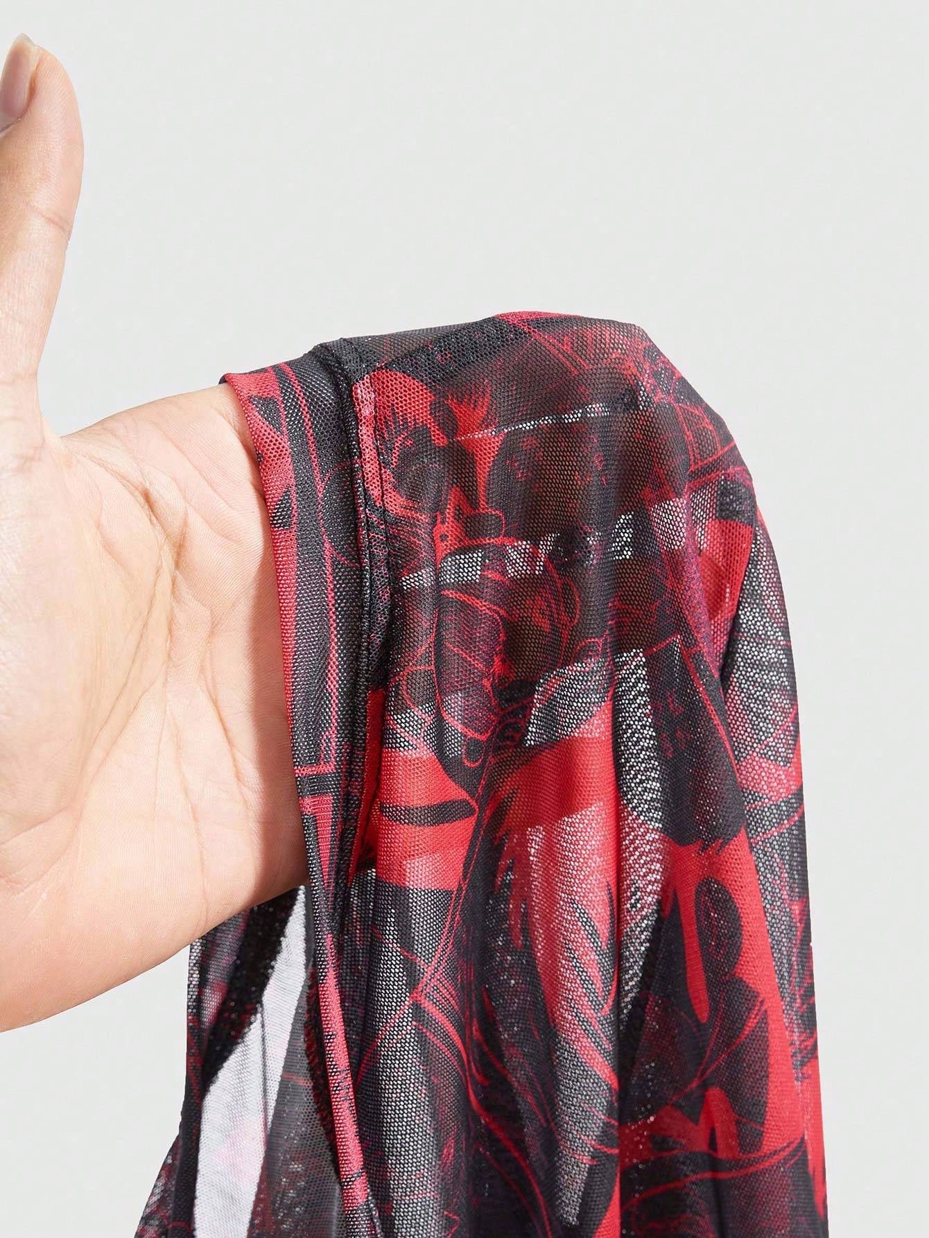 Black Jack X ROMWE Top de manga larga ajustado con estampado total de malla con estilo punk