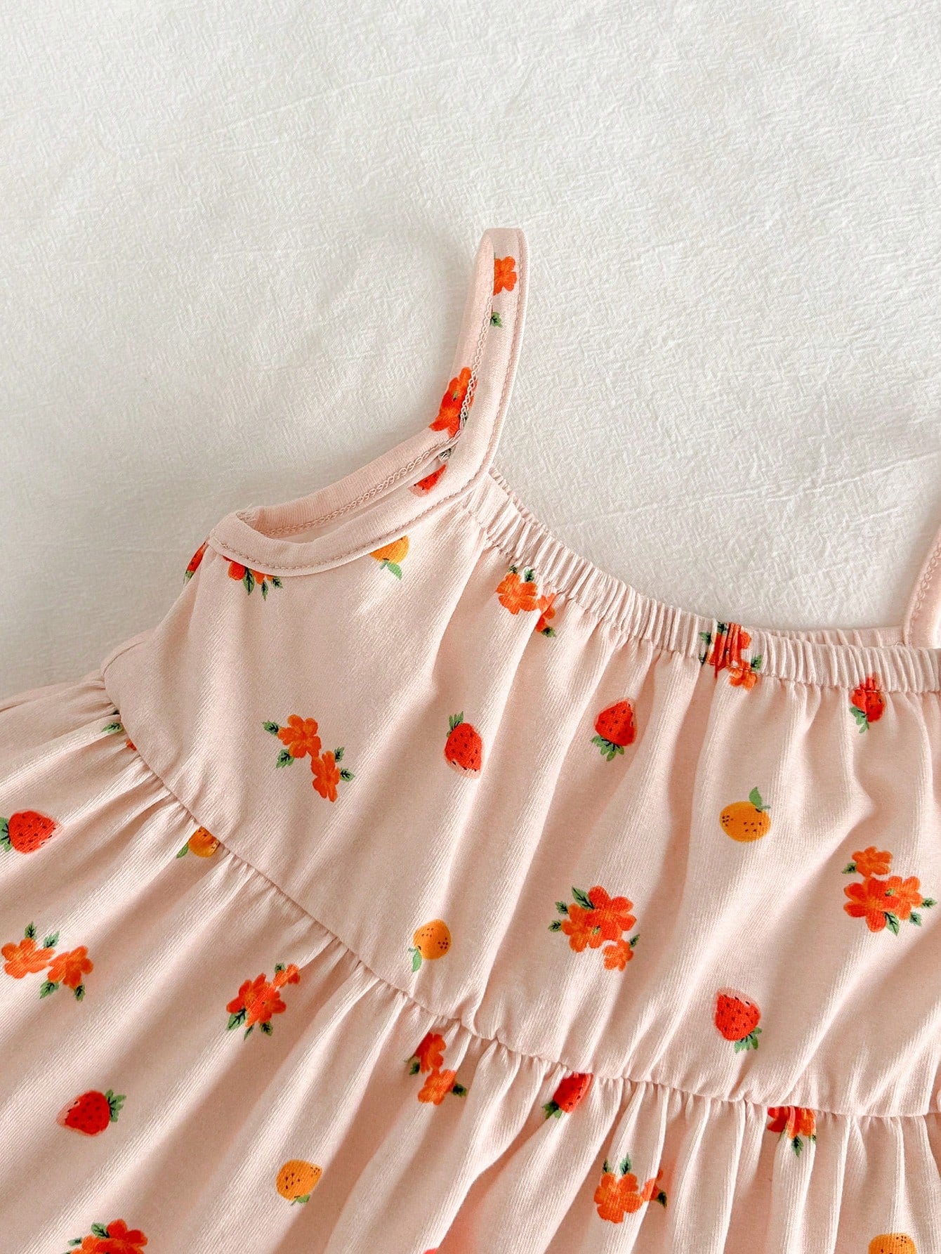 Cozy Pixies Vestido de niña bebé con estampado floral y cintura de tirantes