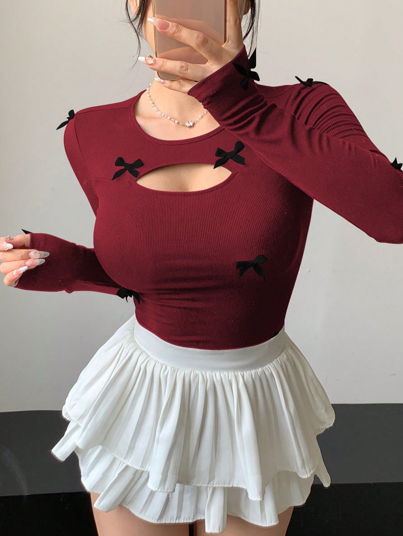 DAZY Camiseta ajustada con lazo, nueva para otoño, para mujer