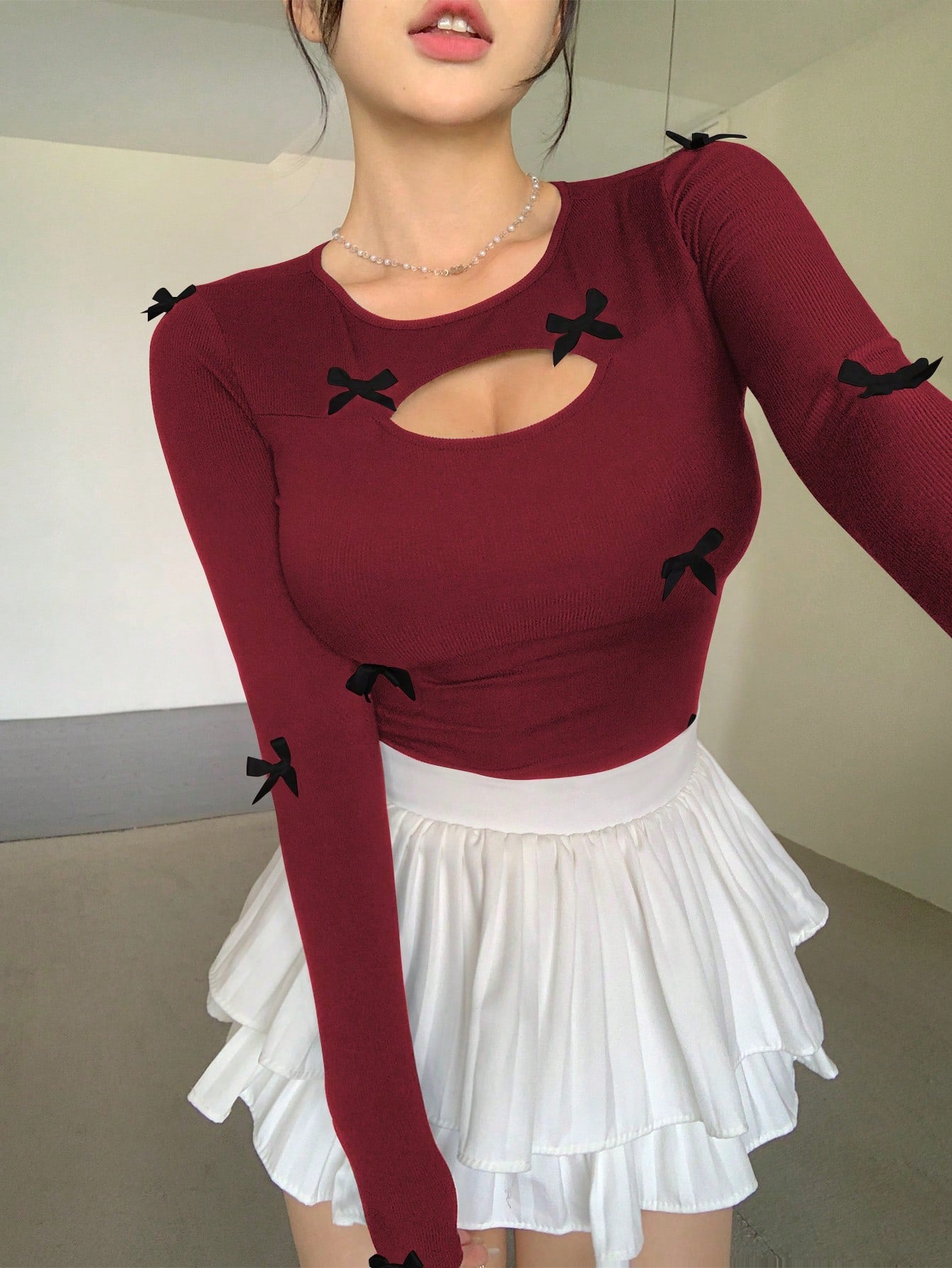 DAZY Camiseta ajustada con lazo, nueva para otoño, para mujer