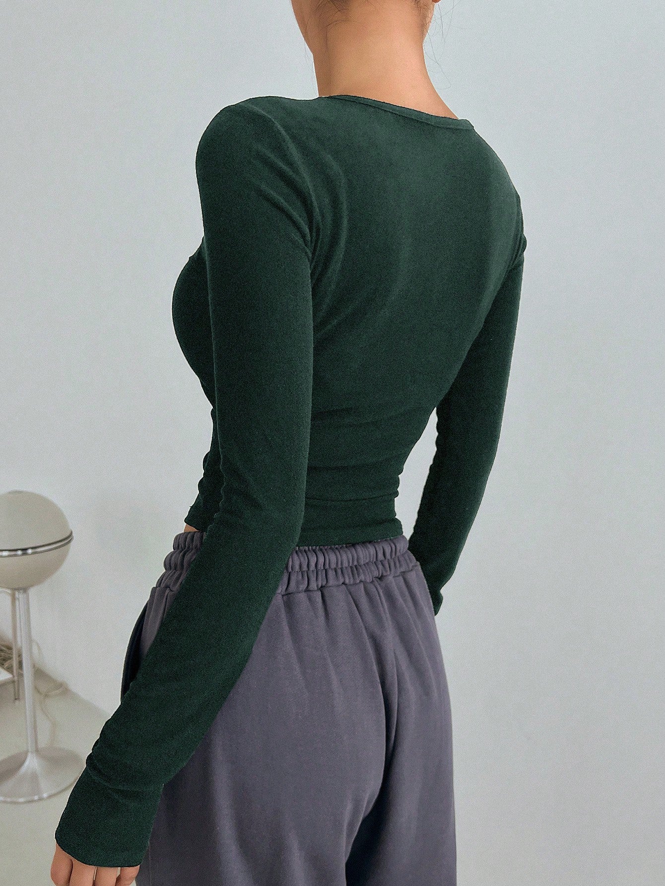 DAZY Camiseta crop unicolor