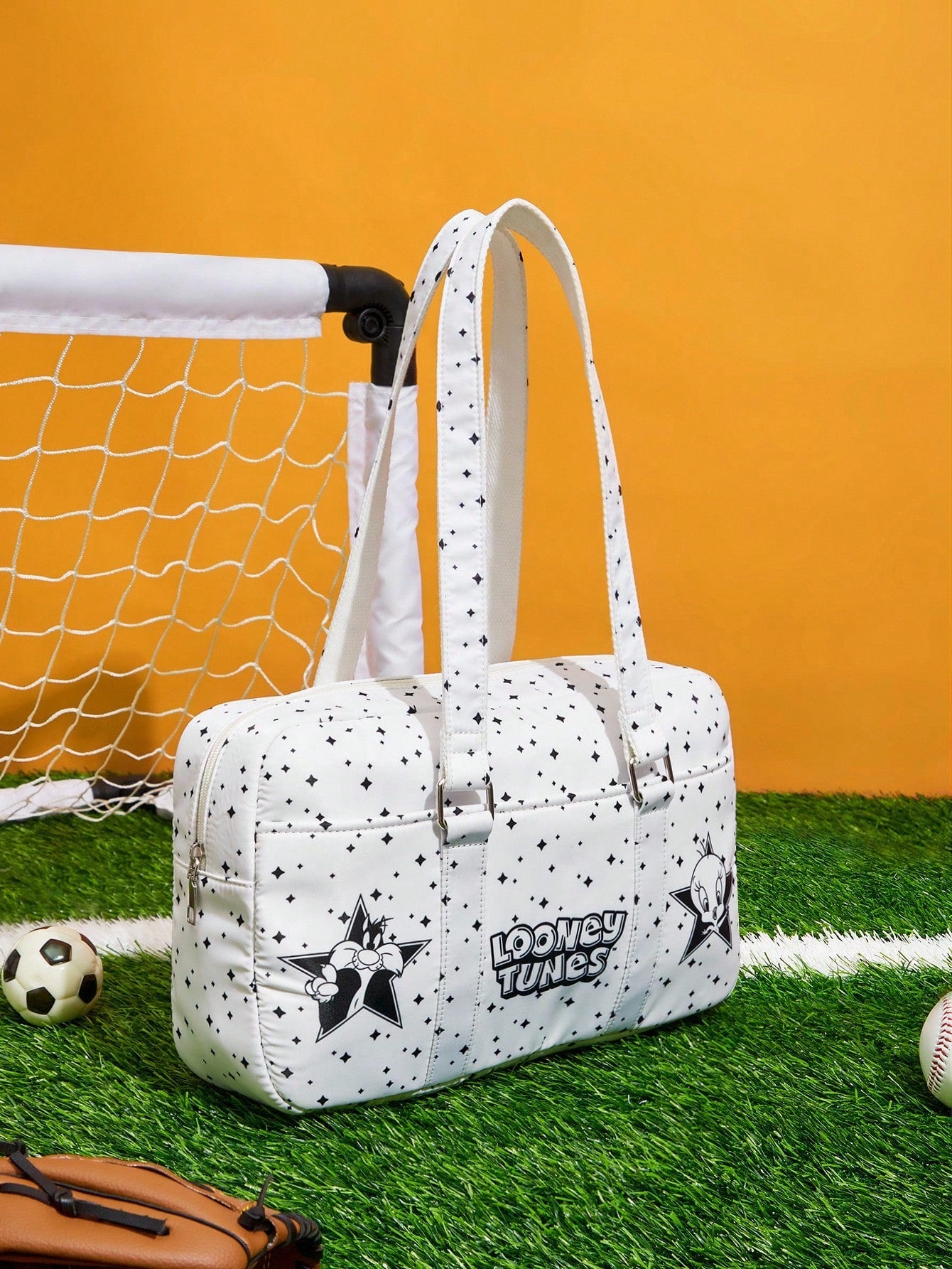 LOONEY TUNES X SHEIN Bolso de hombro, bolsa de gimnasio de gran capacidad con estampado de estrellas y letras de dibujos animados para mujer, color blanco