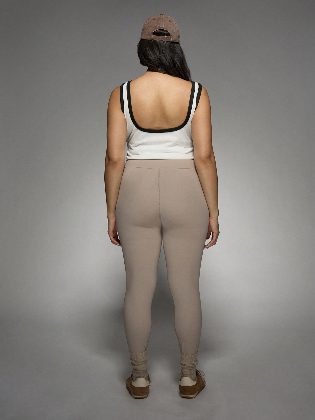 MISSGUIDED Leggings de cintura alta con compresión y detalle fruncido en el tobillo, pantalones deportivos para yoga, running, entrenamiento, con rendimiento de absorción de humedad
