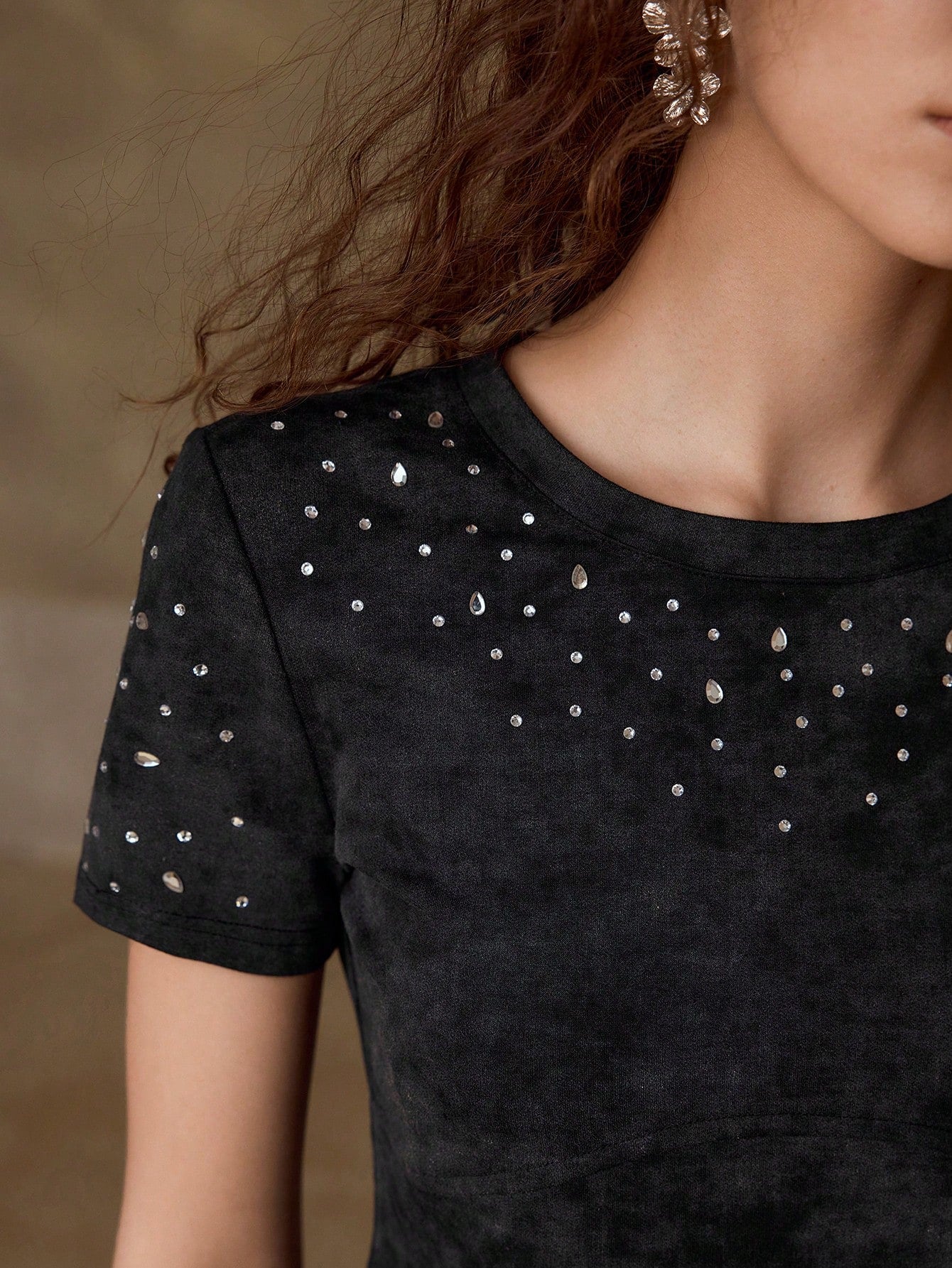 MOTF PREMIUM CAMISETA DE MANGA CORTA CON RHINESTONES