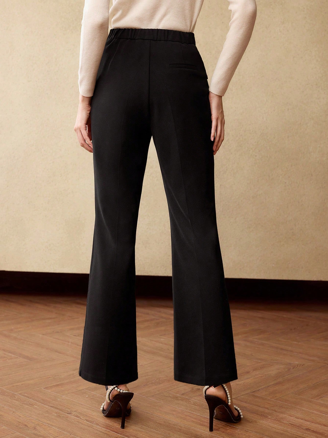 MOTF PREMIUM Pantalones de traje acampanados con detalle de solapa con lazo de cinta de contraste y costura delantera