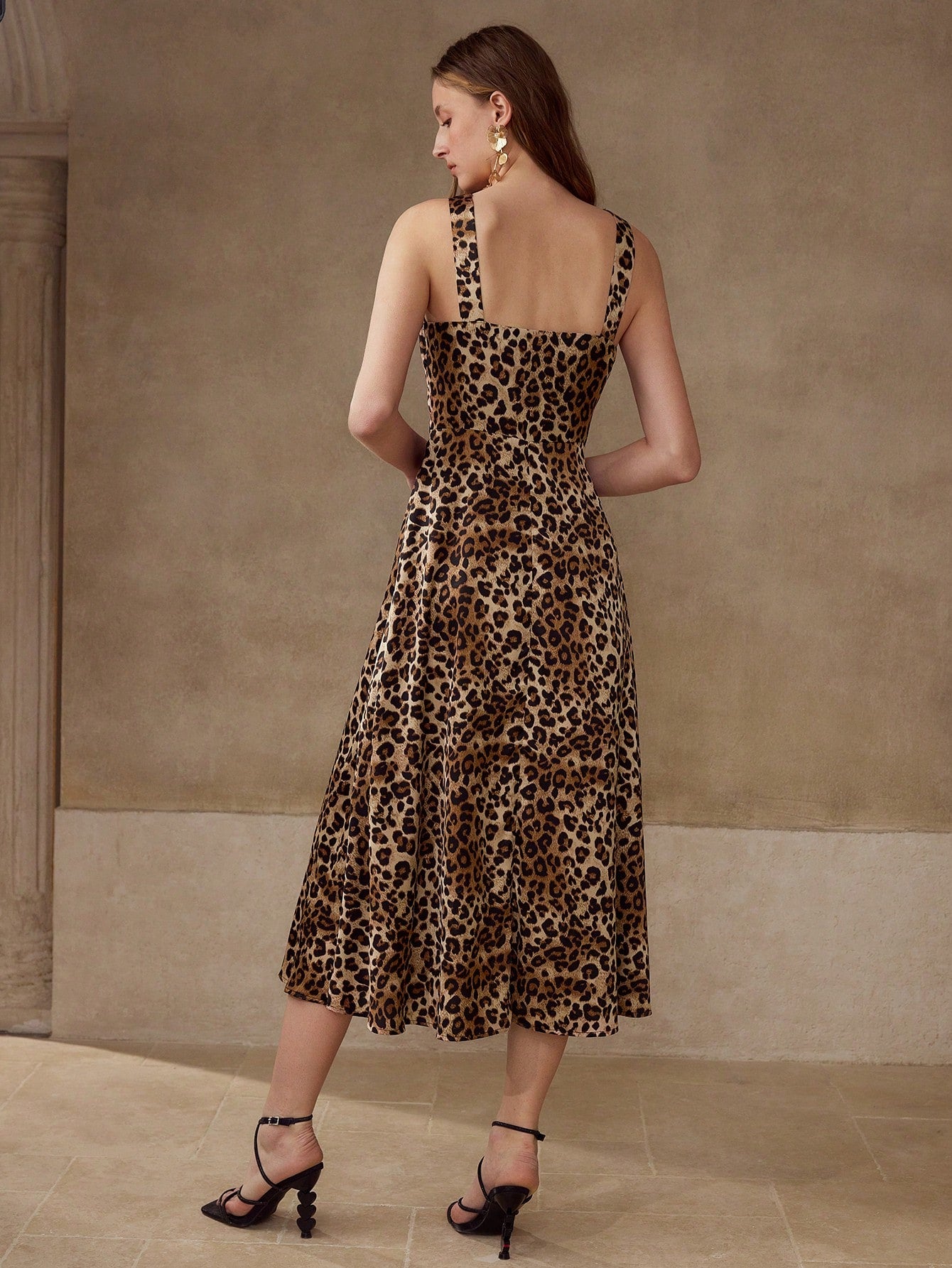 MOTF PREMIUM VESTIDO DE ENCAJE LEOPARDO CON CONTRASTE