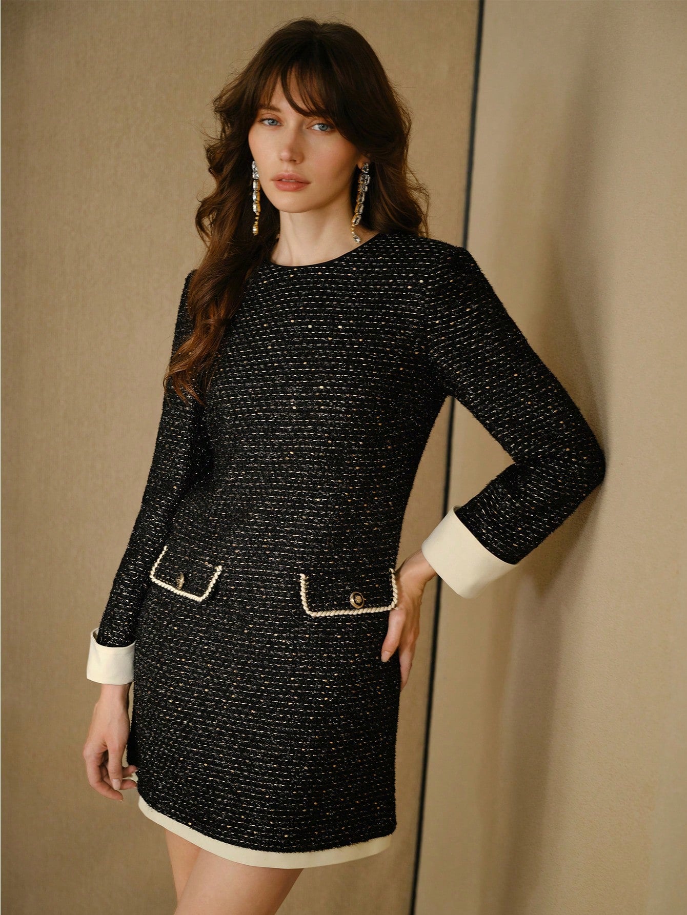 MOTF STUDIO Vestido midi con detalle de solapa y ribete de contraste en tweed, atuendo para Año Nuevo