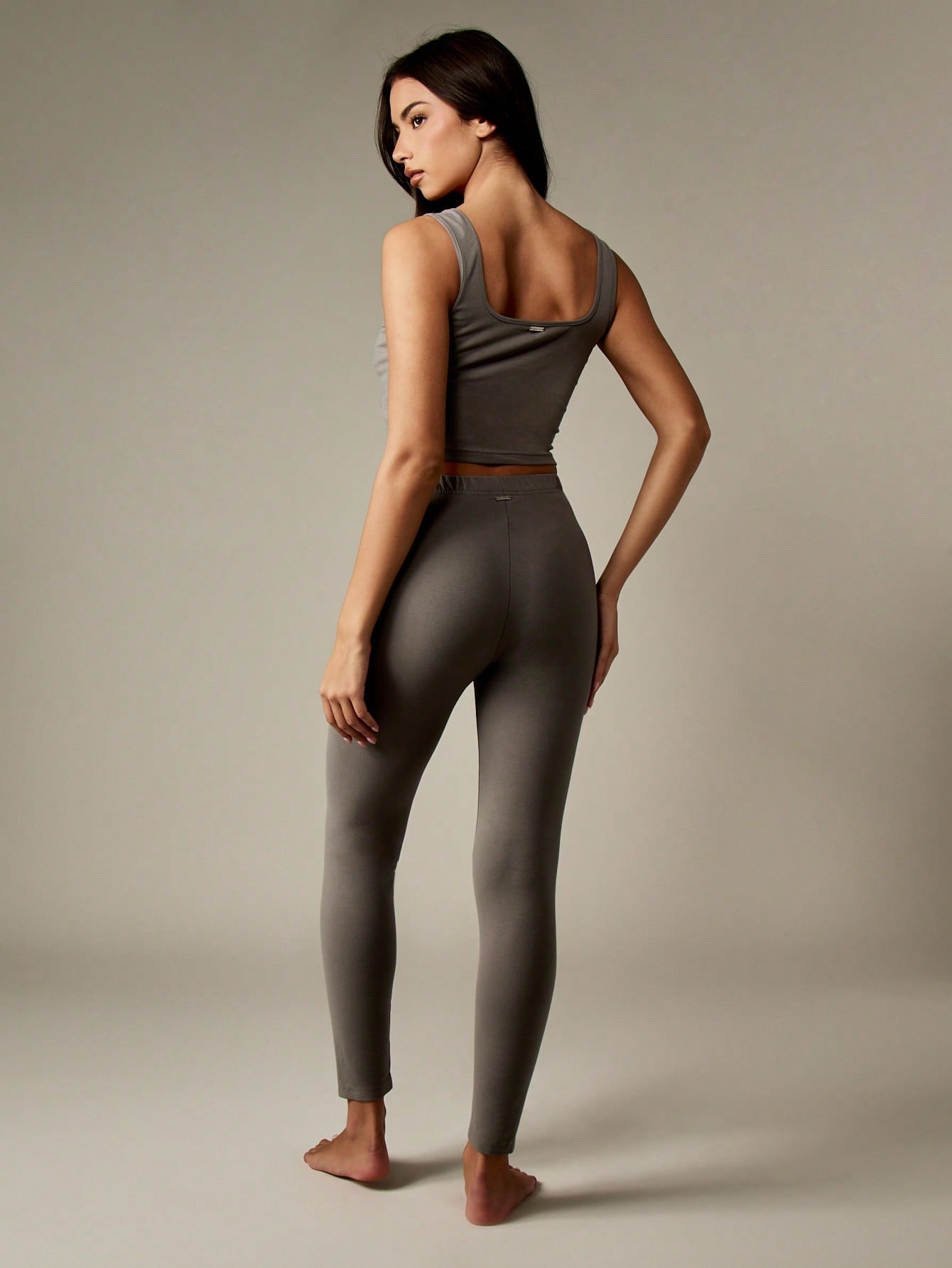 Missguided x Playboy Conjunto de top de tirantes y leggings de algodón con logo de conejo para Navidad