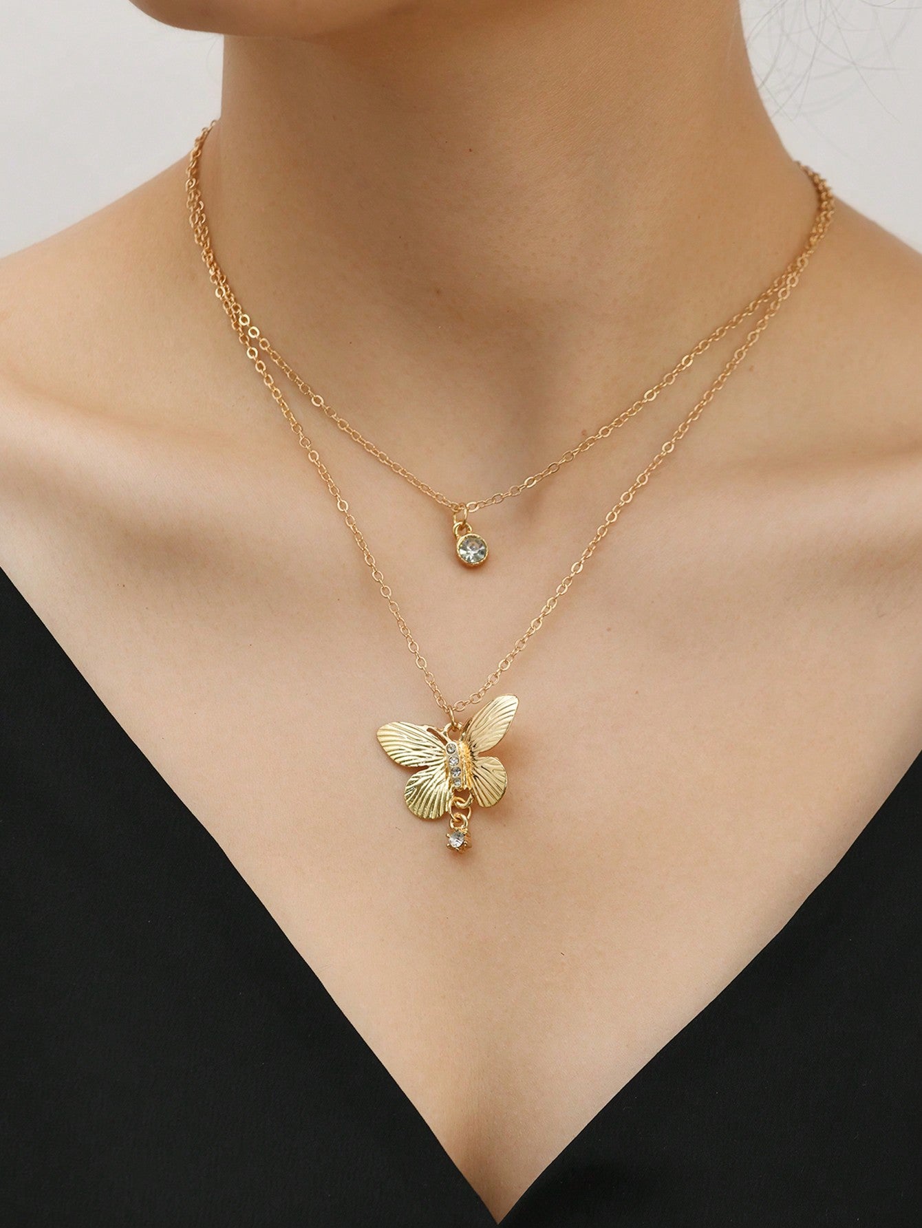 1 pieza Collar con colgante de mariposa con rhinestones, joyería con colgante de moda y personalizada, adecuado para uso diario, casual y ocasiones de fiesta de mujeres