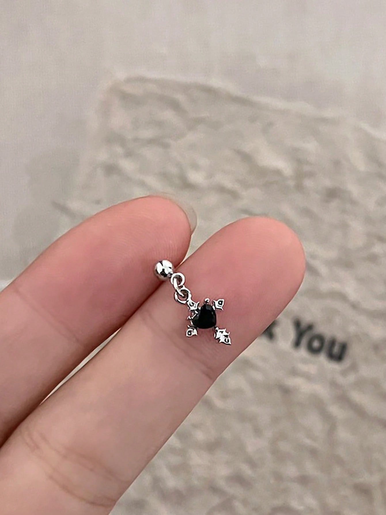 Conjunto de 6 piezas de pendientes de estilo punk minimalista con forma de mariposa superetérica y diseño único, adecuados para usar y usar en la vida diaria, fiestas, viajes y otras ocasiones