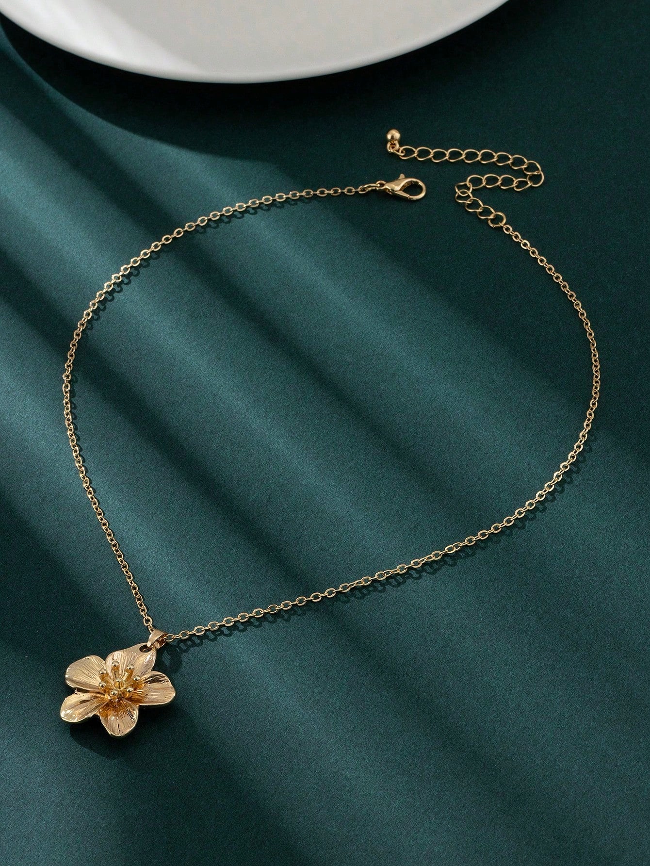 1 pieza Collar con colgante de flor dorada con forma de dopamina multicolor, regalo de boda para mujeres