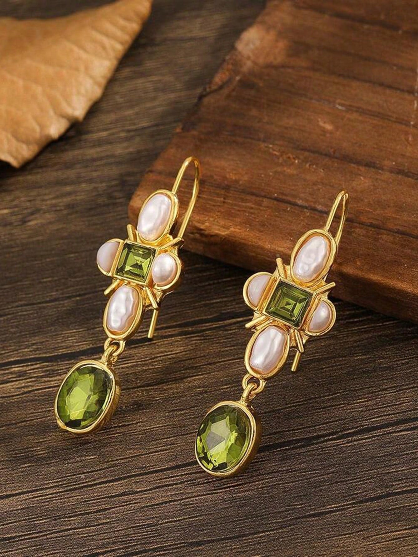 2 piezas Pendientes de chaqueta bohemios con perlas en capas, de diseño brillante y único, apropiados para el uso diario de las mujeres