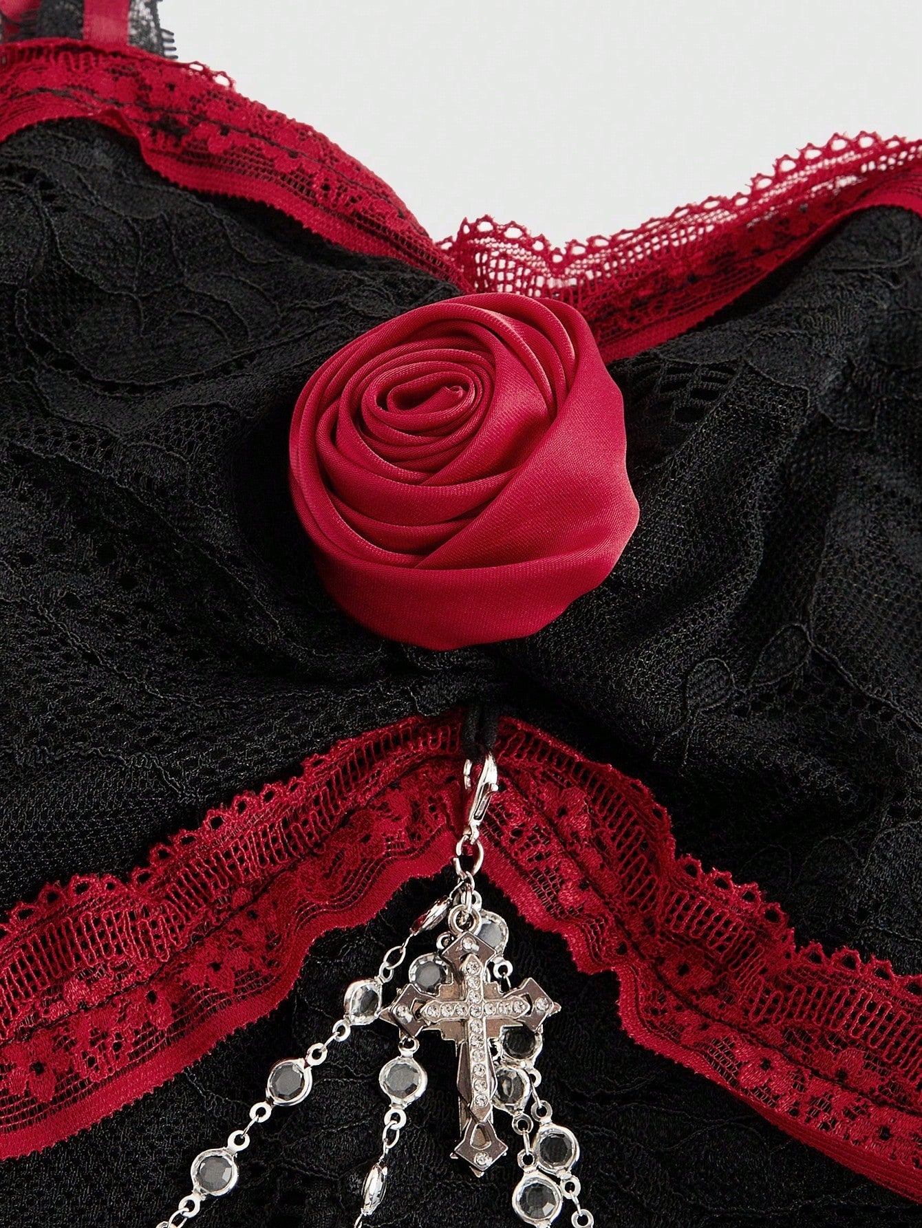 ROMWE Goth Top de encaje con cordones, decorado con una cruz gótica y flor en el pecho, para mujer, ideal para Navidad