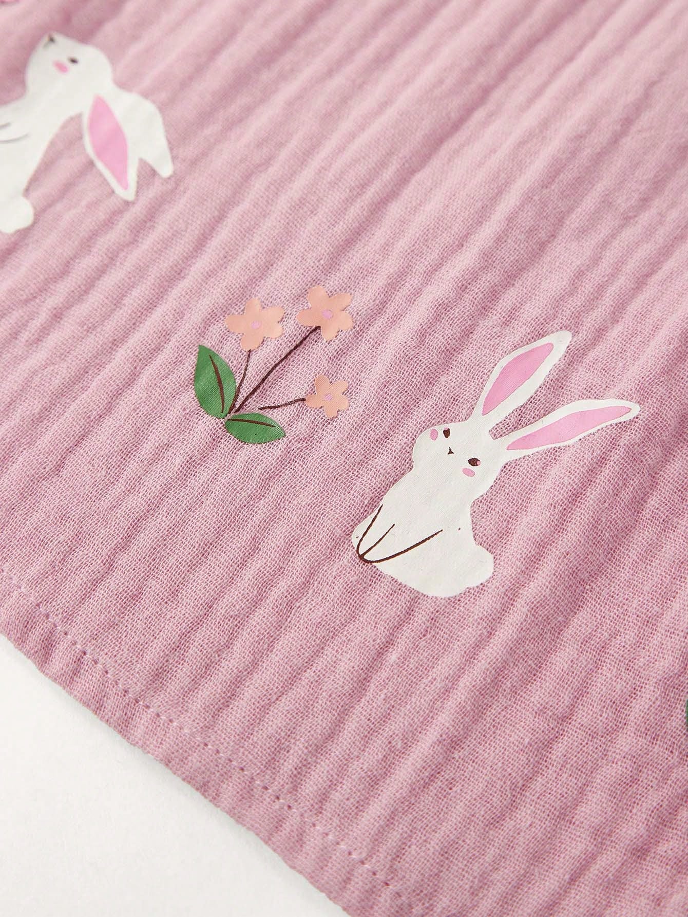 Cozy Pixies Conjunto casual para bebé niña con blusa de cuello cuadrado estampada con flores y conejos con ribete de volantes, y pantalón corto tipo bombacho