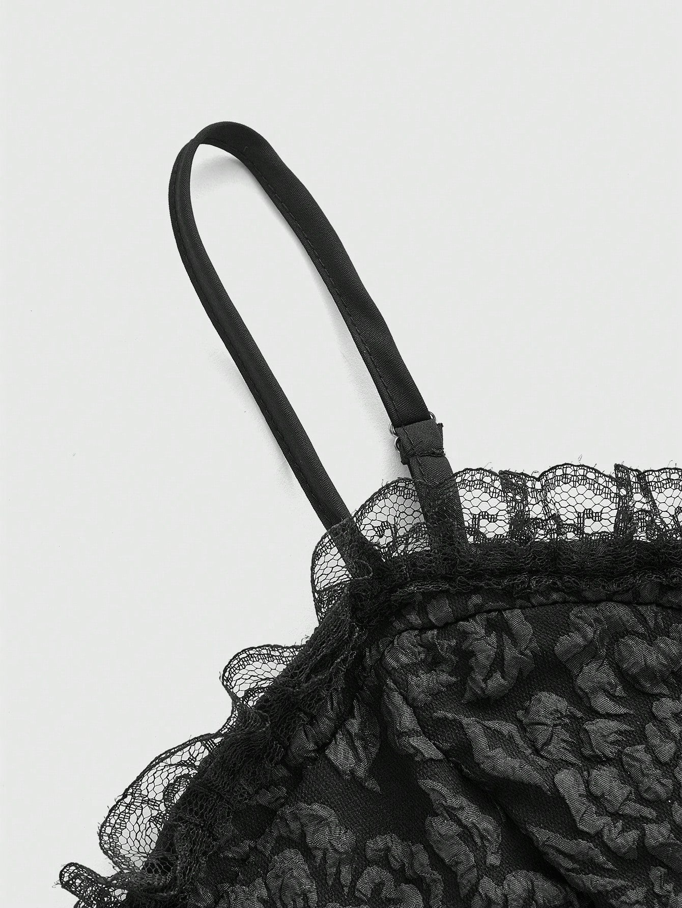 ROMWE Goth Camiseta Floral Jacquard Con Tirantes Cruzados Y Encaje De Gran Tamaño Y Estilo De Vacaciones