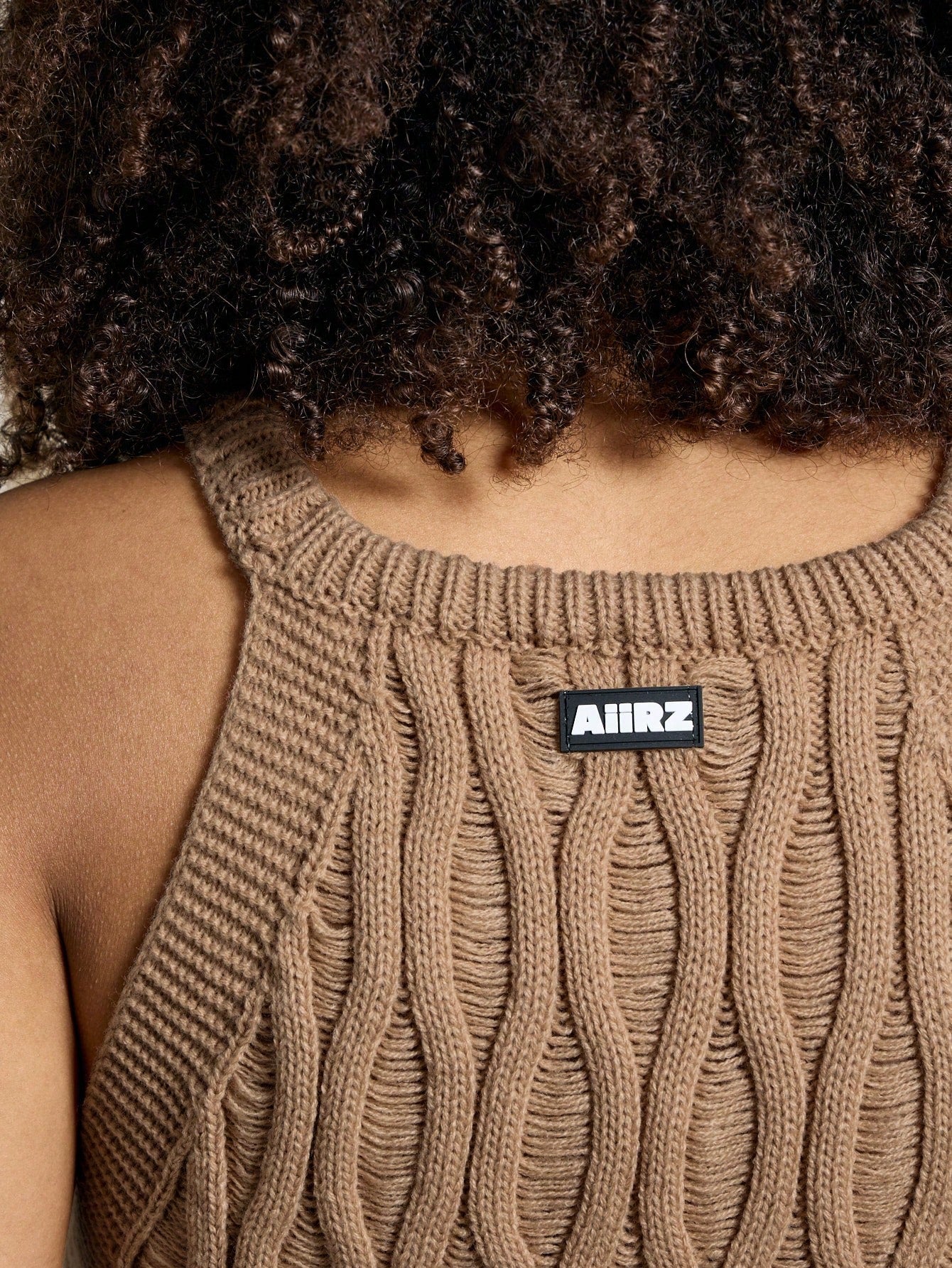 AiiRZ Top sin mangas de tejido ligero de ganchillo