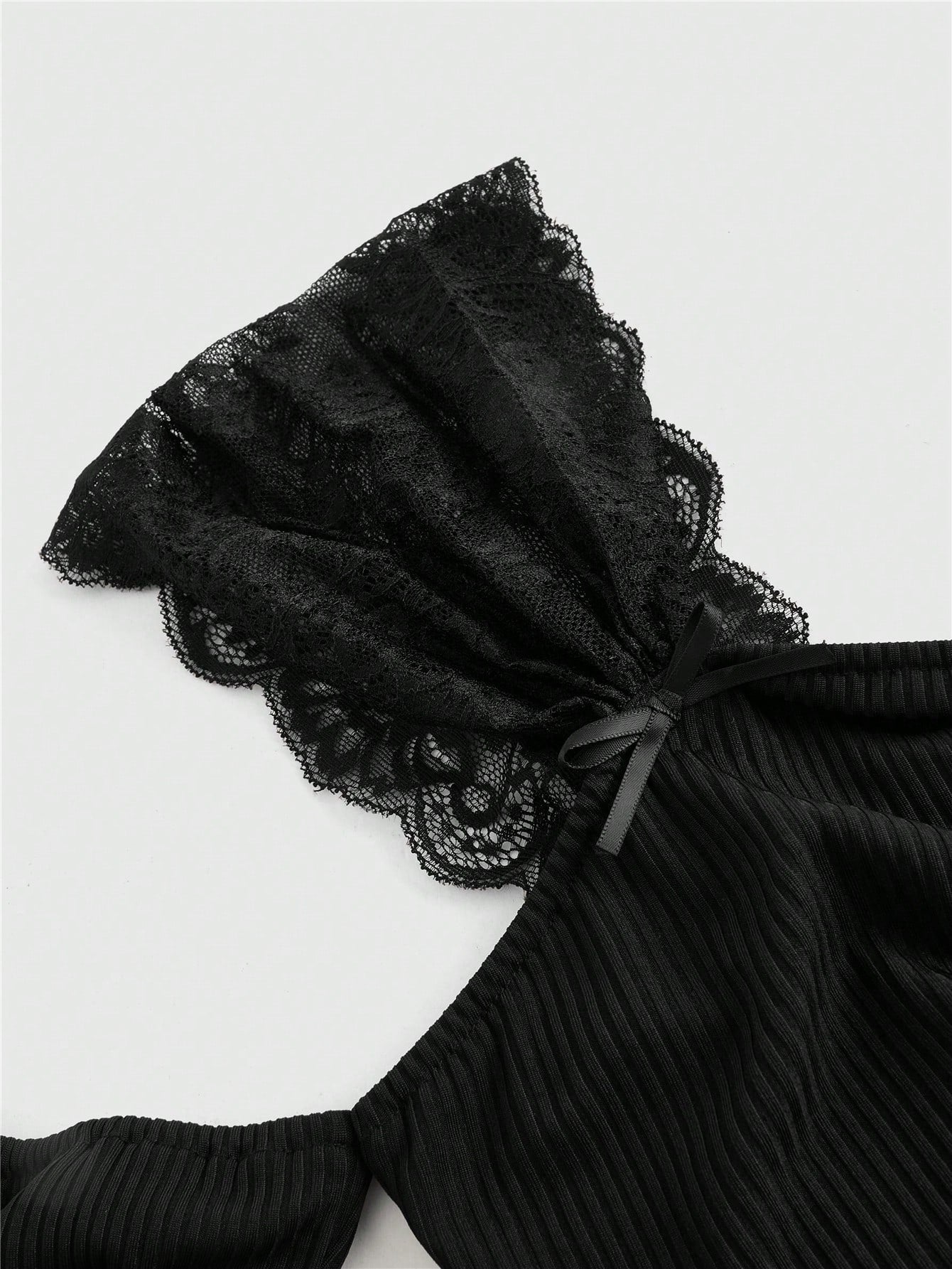 ROMWE Goth Top Gótico Sexy De Manga Acampanada Con Hombros Descubiertos Y Ribete De Encaje Para Mujer Con Adornos Metálicos De Estrella Y Luna