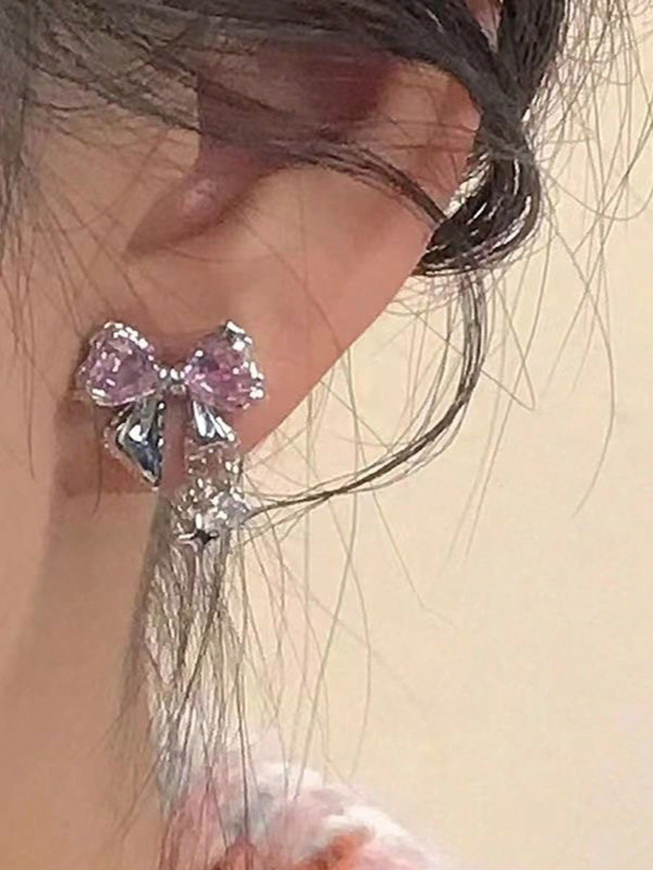 2 piezas Aretes con cristales y lazo, estilo minimalista elegante y único