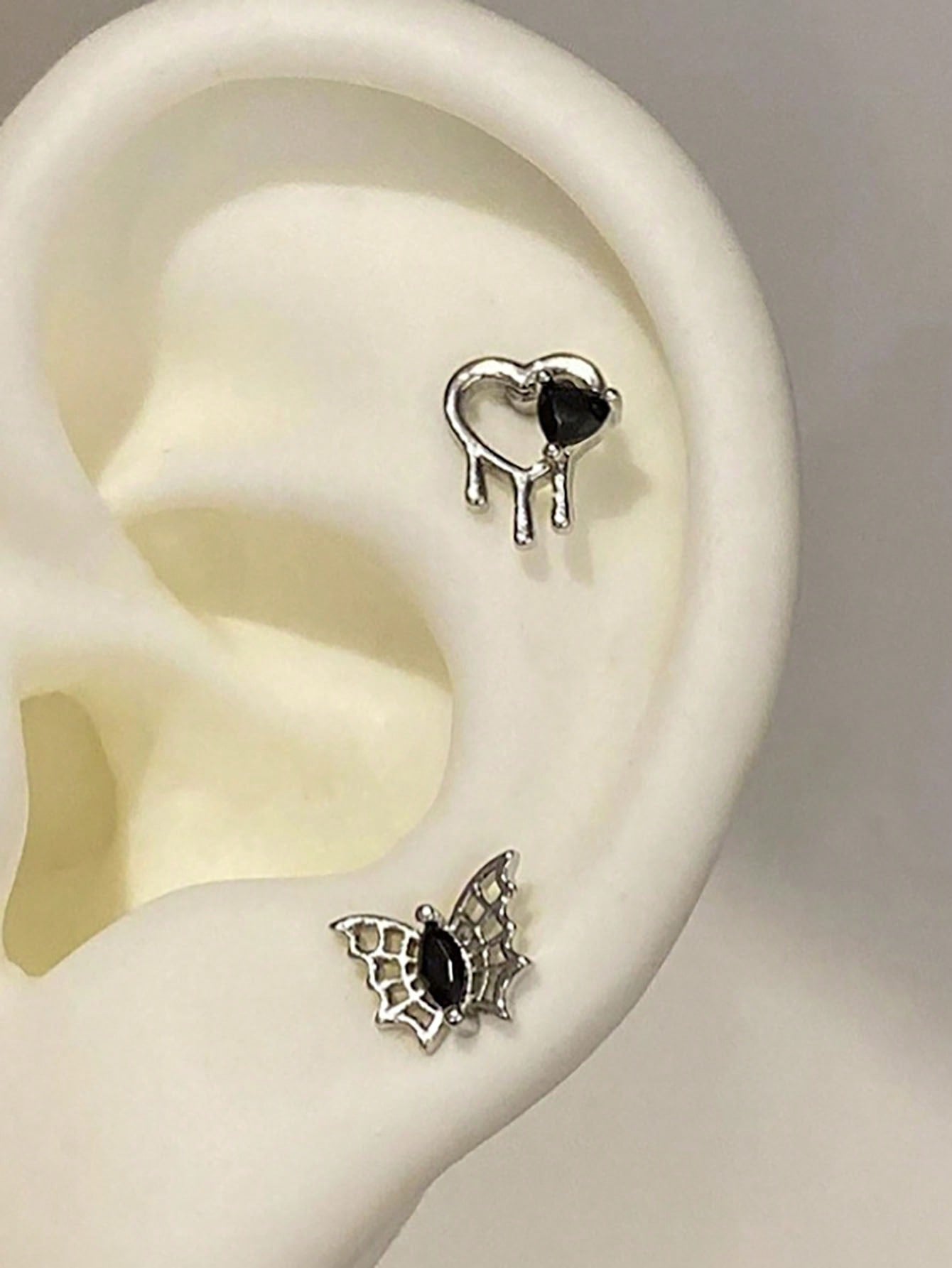 Conjunto de 6 piezas de pendientes de estilo punk minimalista con forma de mariposa superetérica y diseño único, adecuados para usar y usar en la vida diaria, fiestas, viajes y otras ocasiones