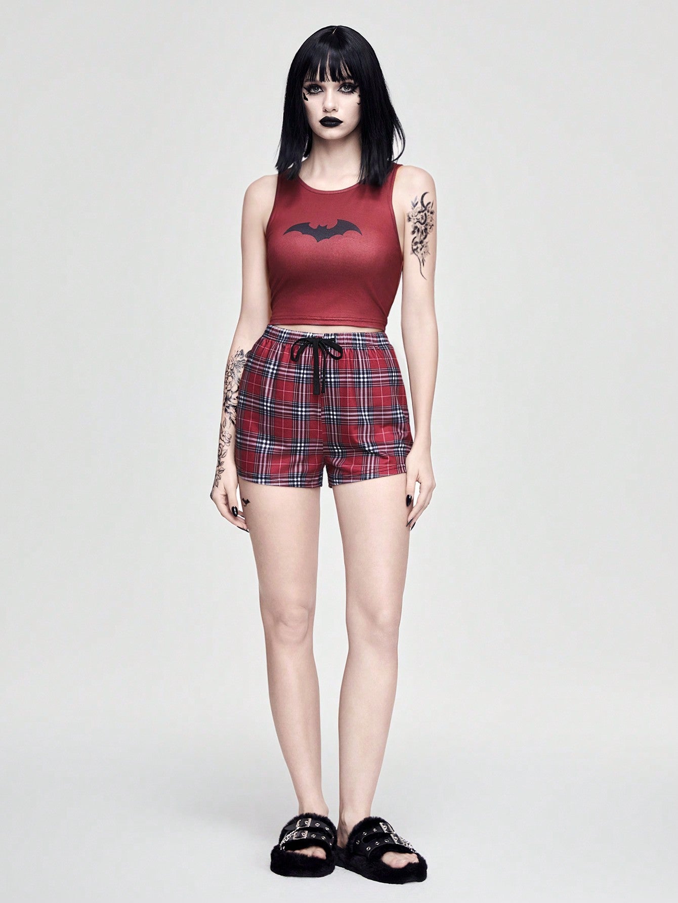 ROMWE Grunge Punk Conjunto de pijama casual de top tipo tank con estampado de araña de estilo punk rock oscuro y shorts a cuadros con lazo para mujer