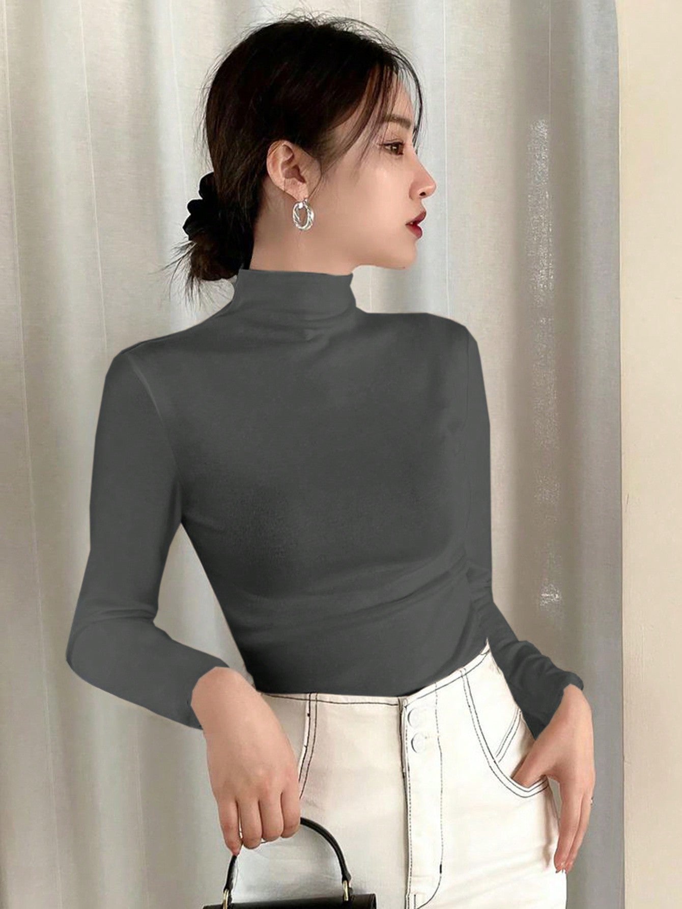 DAZY Camiseta interior de cuello alto de manga larga con ajuste ceñido para mujer, color gris profundo, apta para primavera/verano/otoño
