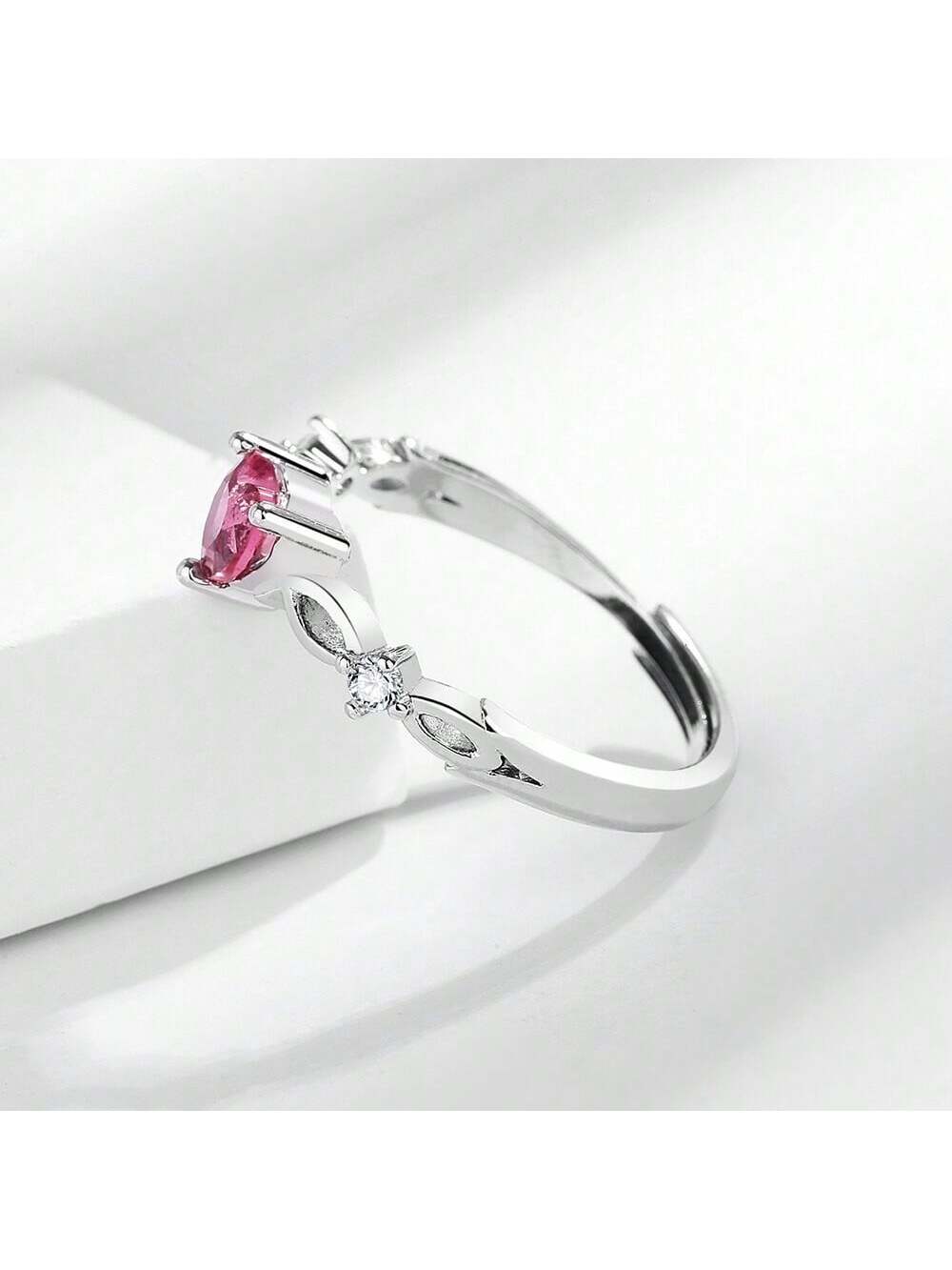 1 pieza Anillo ajustable con decoración de circonita roja con forma de corazón, de moda y casual, adecuado para uso diario, fiestas, regalos, joyería de mujer