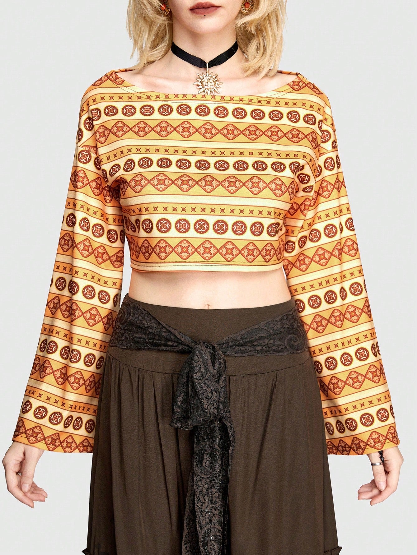 ROMWE Hippie Camiseta De Manga Campana Con Patrón Geométrico Para Mujeres