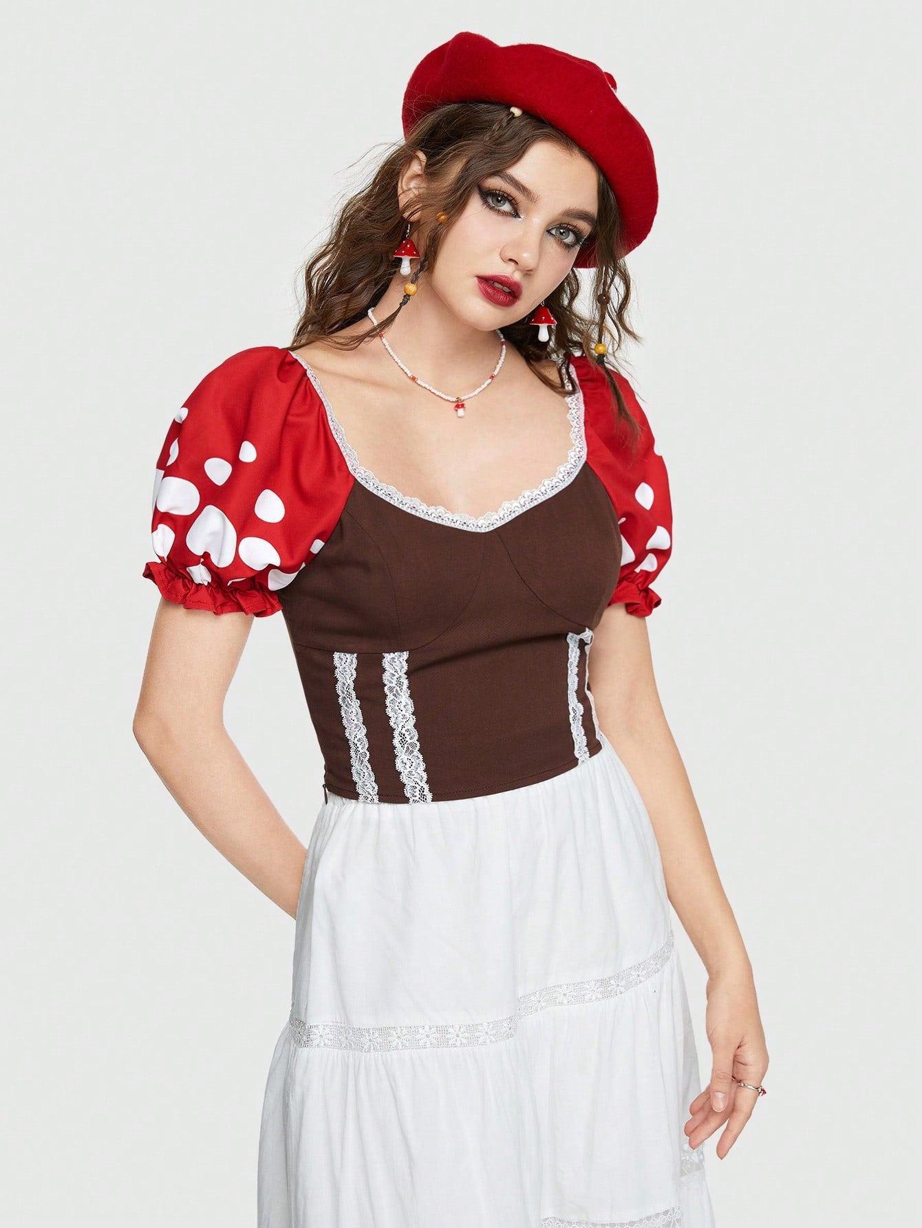 ROMWE Fairycore de color combinado con estampado de lunares con encaje en contraste de manga farol Disfraz Blusa