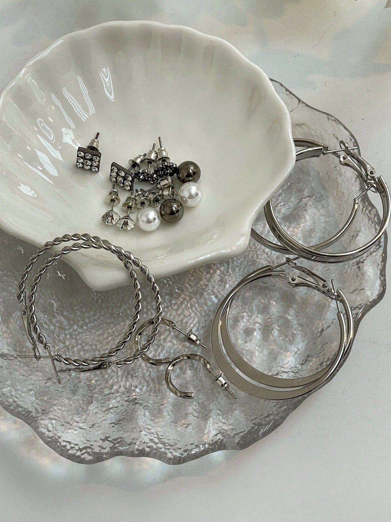 DAZY Conjunto De 9 Pendientes Elegantes De Perlas Sintéticas Y Diamantes De Imitación Para Mujeres