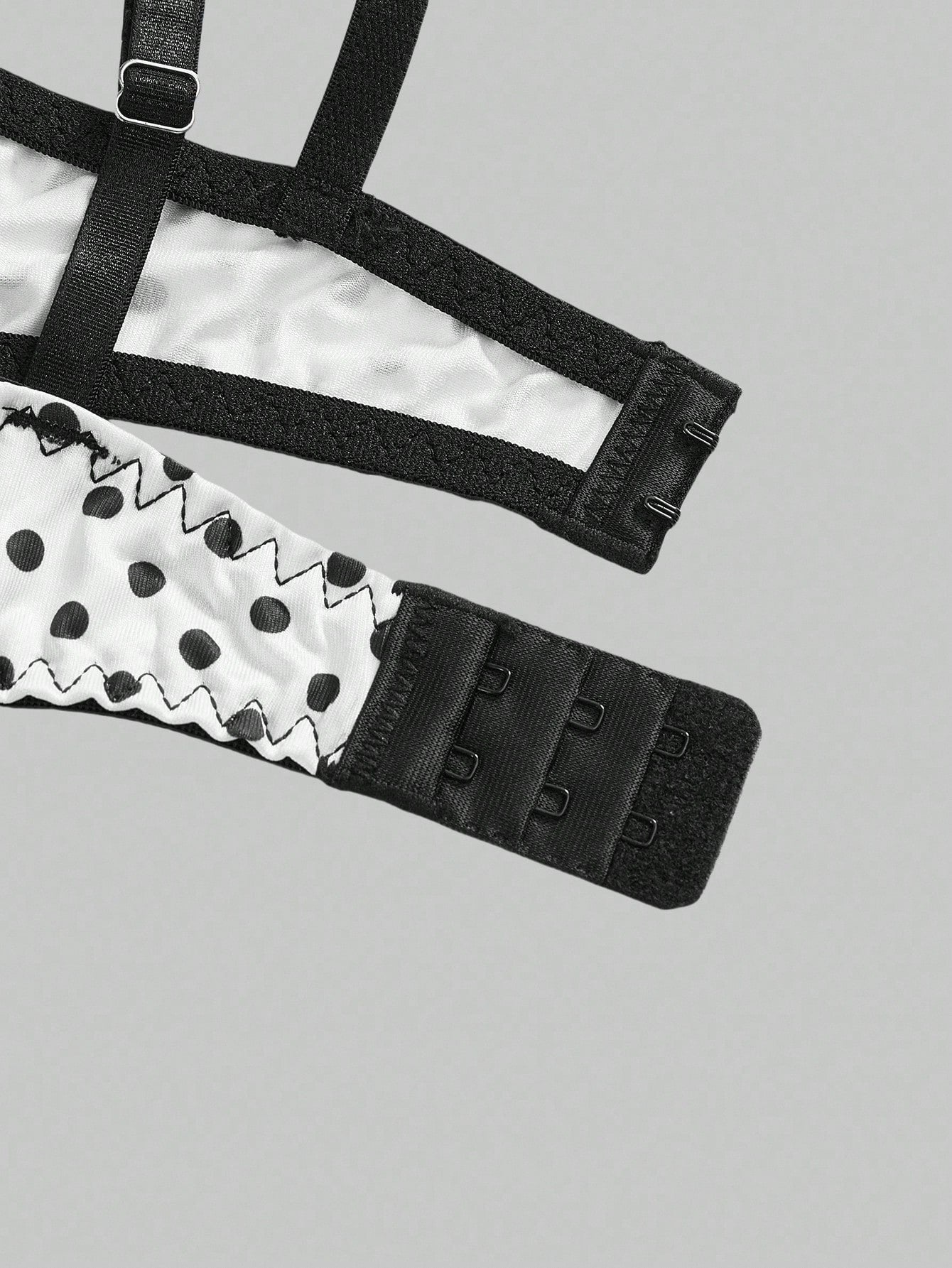 ROMWE Avant Conjunto de lencería sexy de corpiño con aros, encaje y cadena de perlas con diseño de lunares, hecho a mano y elegante para mujeres