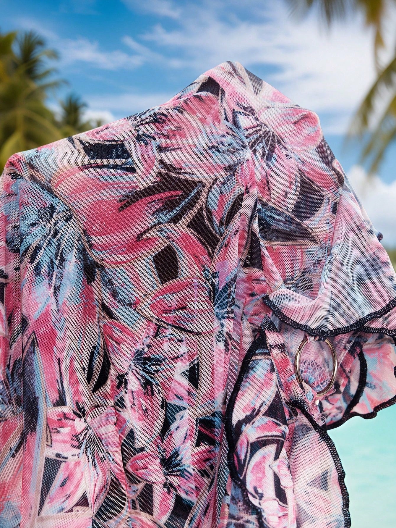 ROMWE Avant Top de tirantes con estampado floral, encaje de contraste, cordón en el cuello, volantes multicapa en el dobladillo para vacaciones y playa de mujer