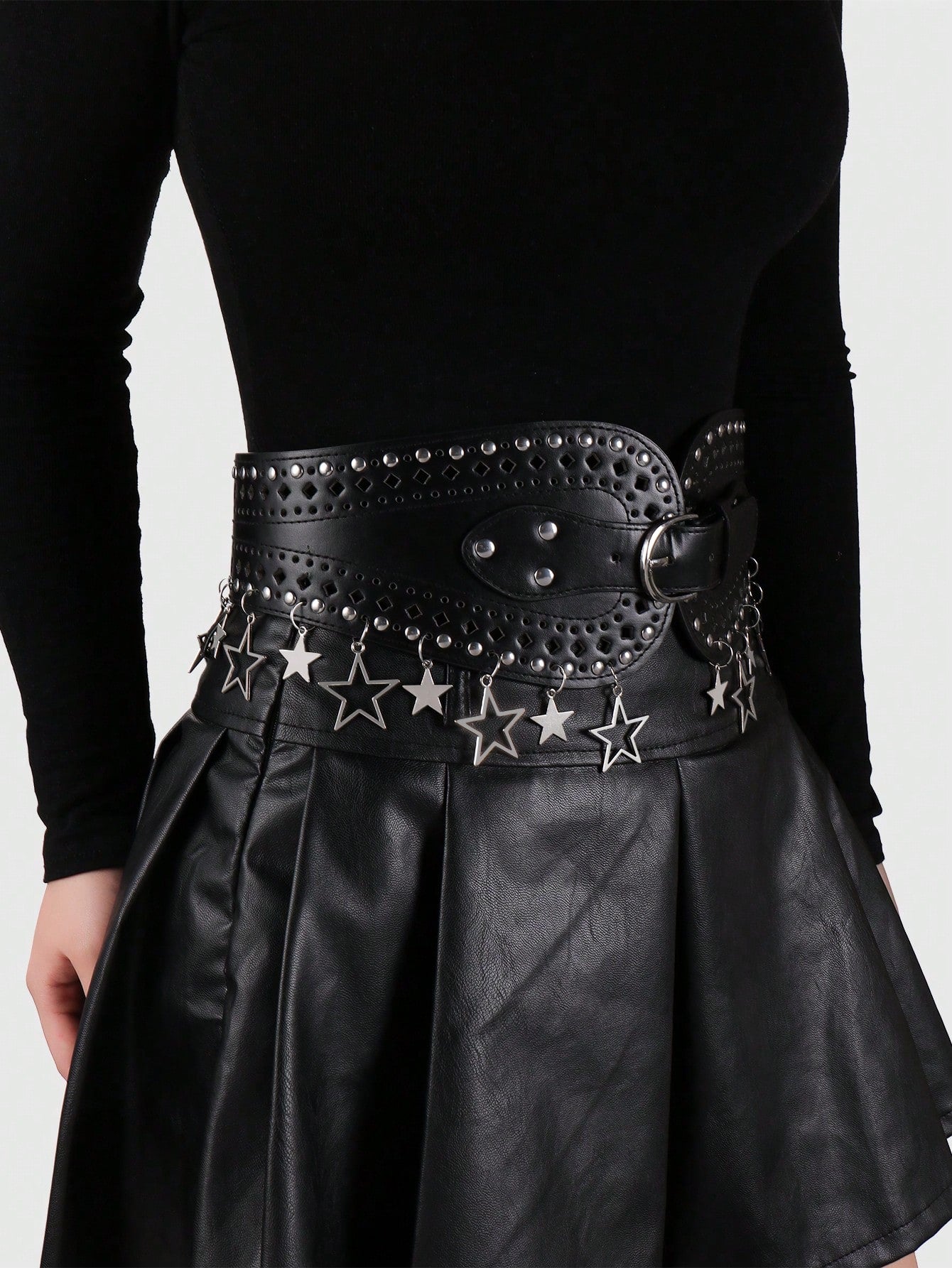 ROMWE Goth 1 pieza Juego de cinturón de cintura y hebilla para pantalones con decoración de estrella y remaches, estilo gótico retro punk Y2K, para uso diario de mujeres, como regalo.