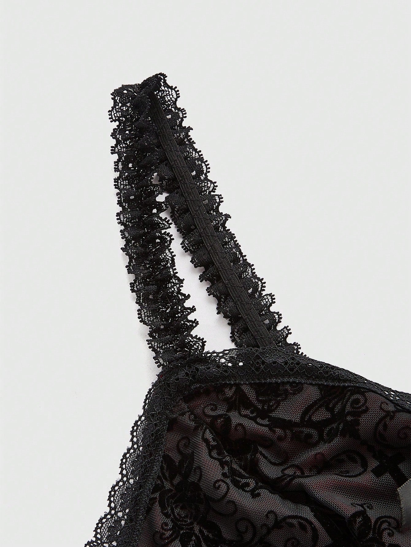 ROMWE Goth Camisola De Malla De Encaje Gótico Con Estampado Cruzado Para Mujer