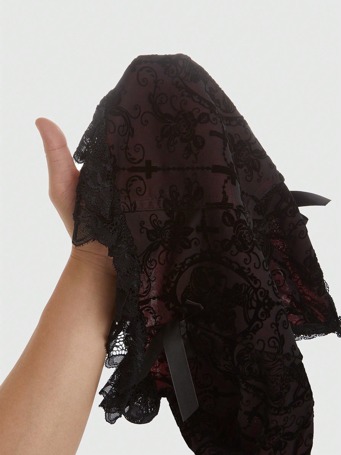 ROMWE Goth Camisola De Malla De Encaje Gótico Con Estampado Cruzado Para Mujer