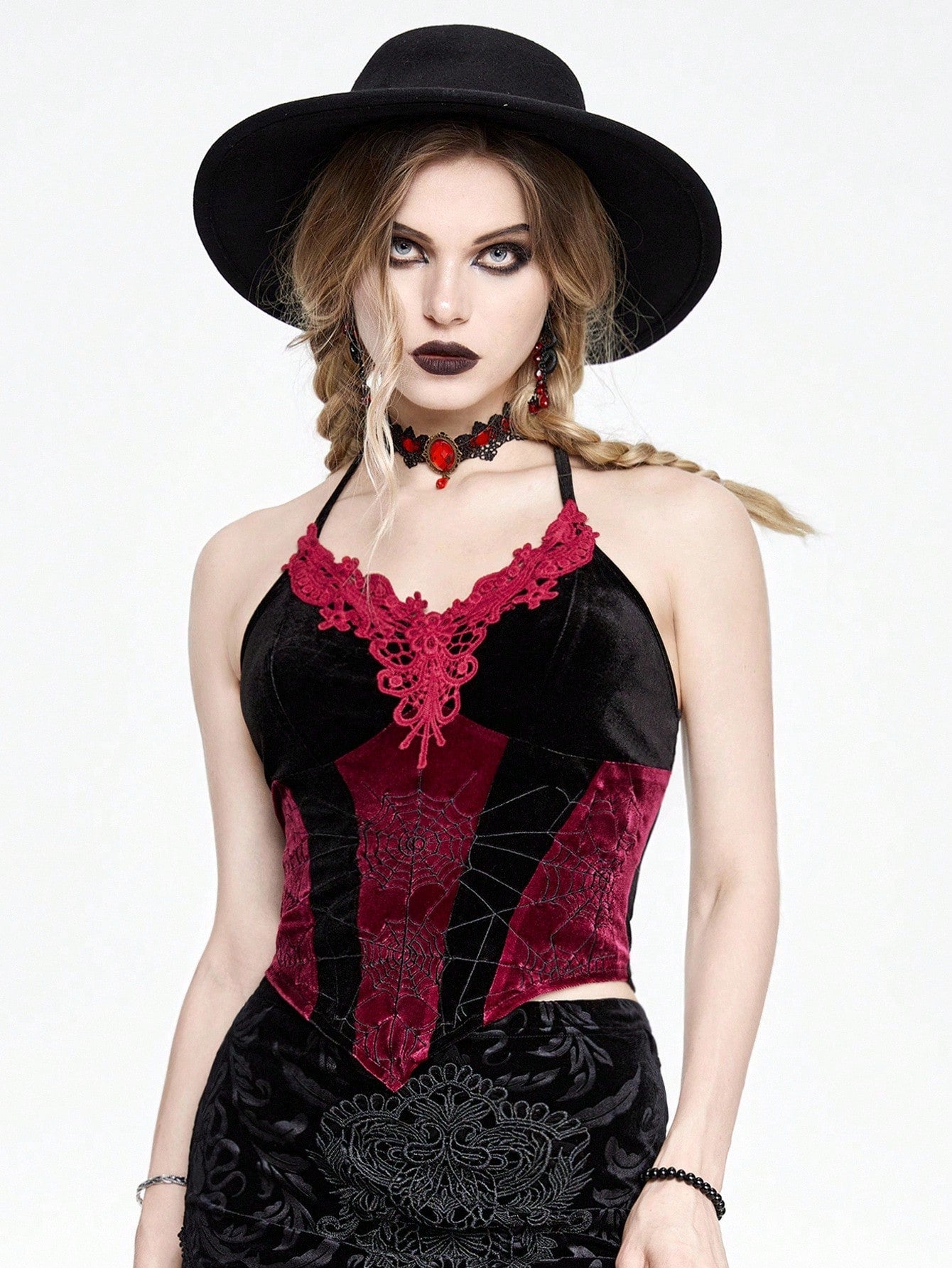 ROMWE Goth Top de mujer tipo camiseta de tirantes con estilo vampiro, teñido anudado, con encaje de tela de araña bordado y contraste de terciopelo
