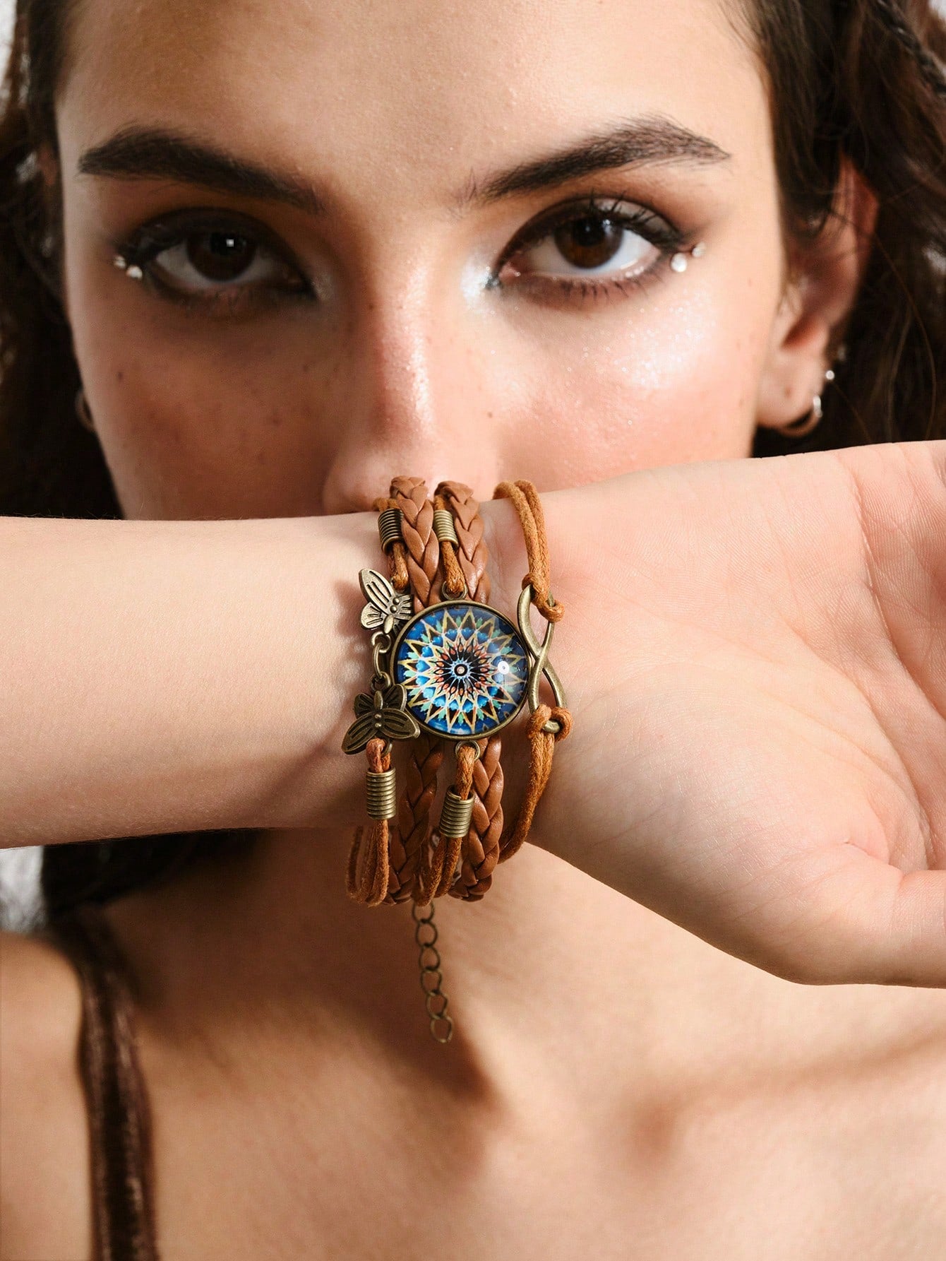ROMWE Hippie Brazalete trenzado de estilo vintage con gema de mandala bohemio infinito y dije de mariposa
