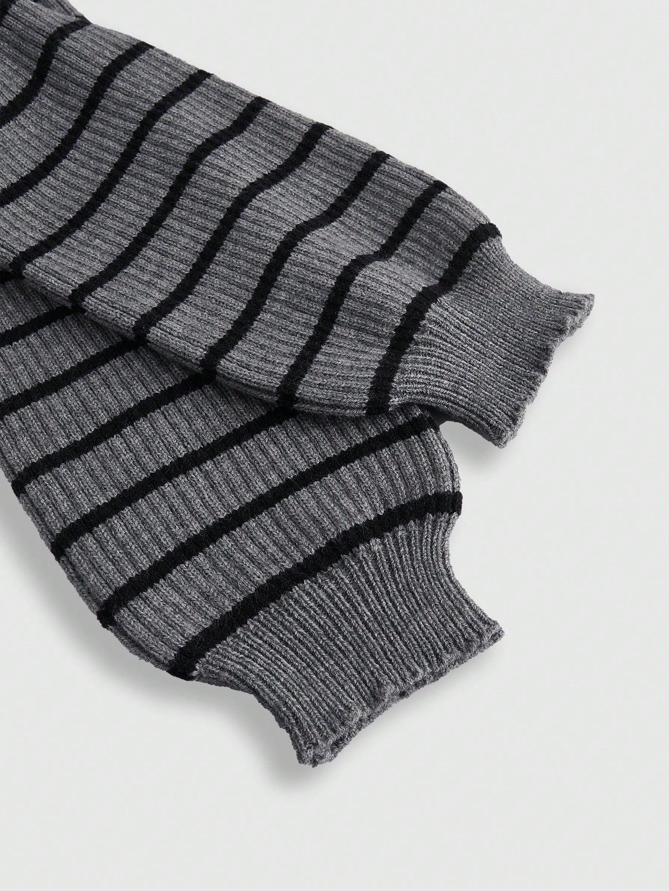 ROMWE Suéter de slip-on con cuello en V profundo, tirantes de encaje y rayas francesas sexy