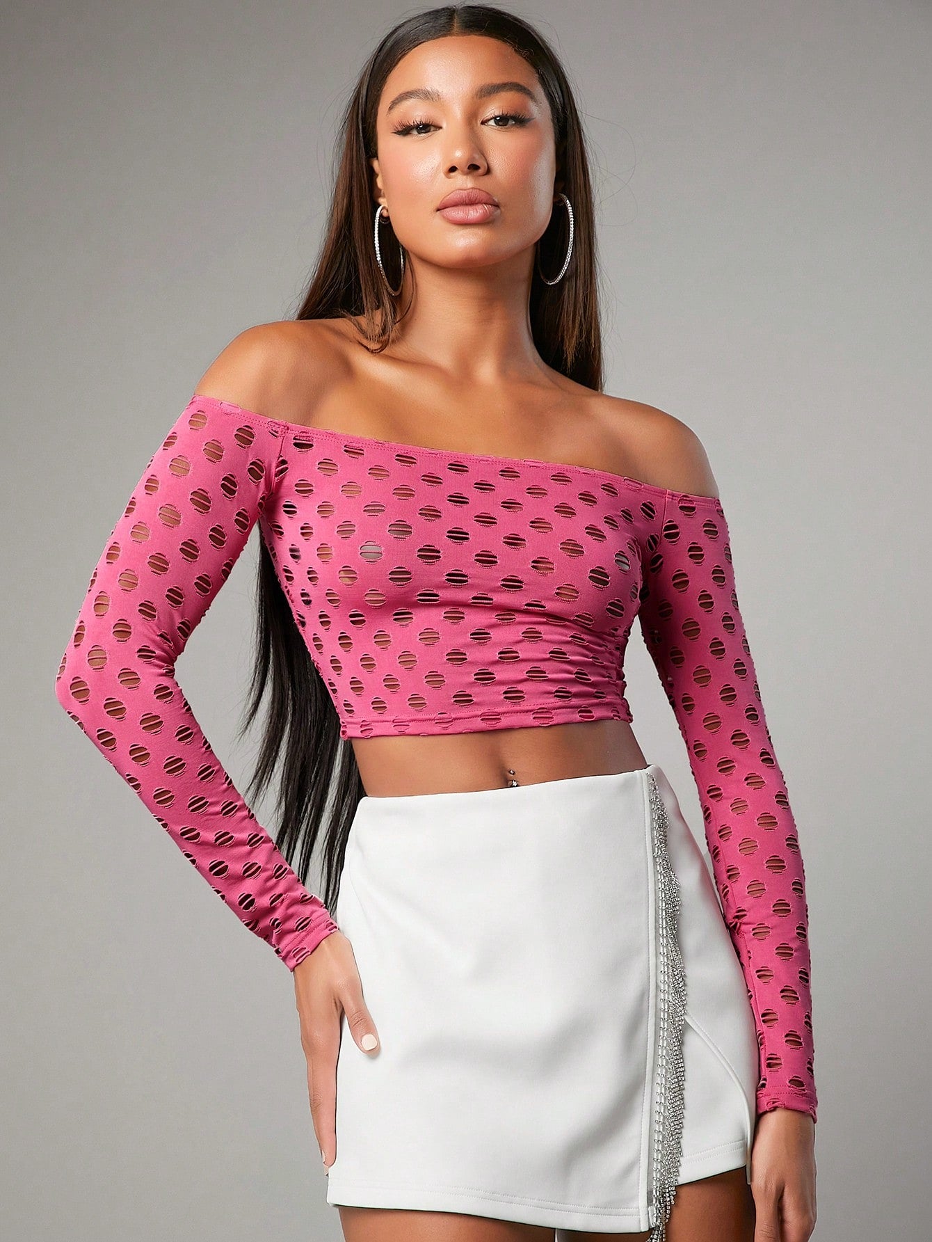 SHEIN BAE Camiseta crop de hombros descubiertos con abertura