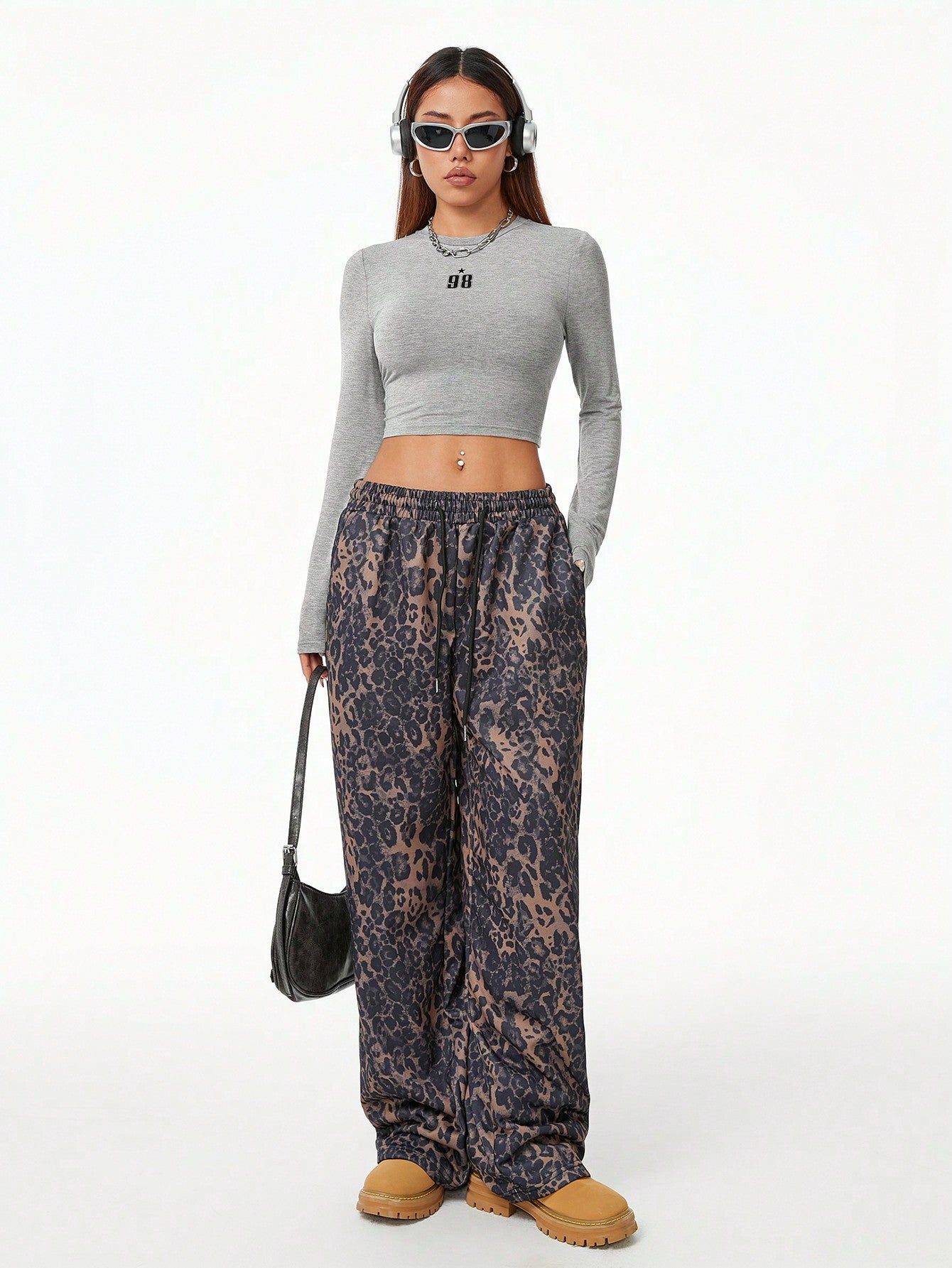 SHEIN Coolane Camiseta de manga larga de punto básica con estampado numérico elástico para mujer en otoño