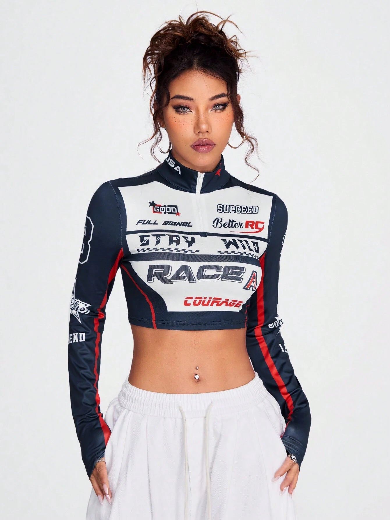 SHEIN Coolane Top De Manga Larga Con Cuello Medio Abierto Y Cremallera Estampada