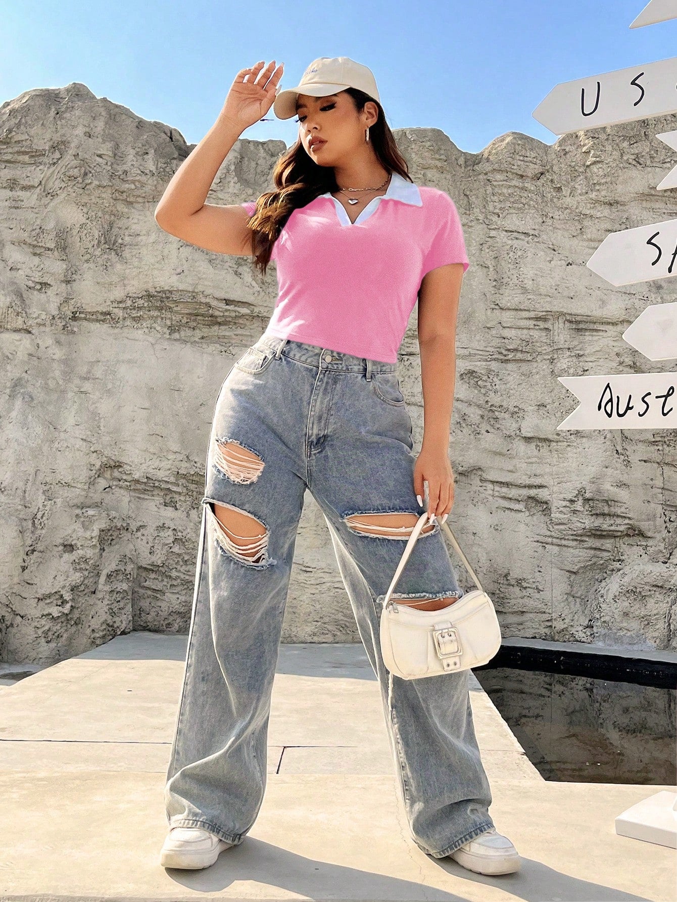SHEIN EZwear Blusa de punto de talla grande con cuello en V y ribete de color contrastante para mujeres de talla grande